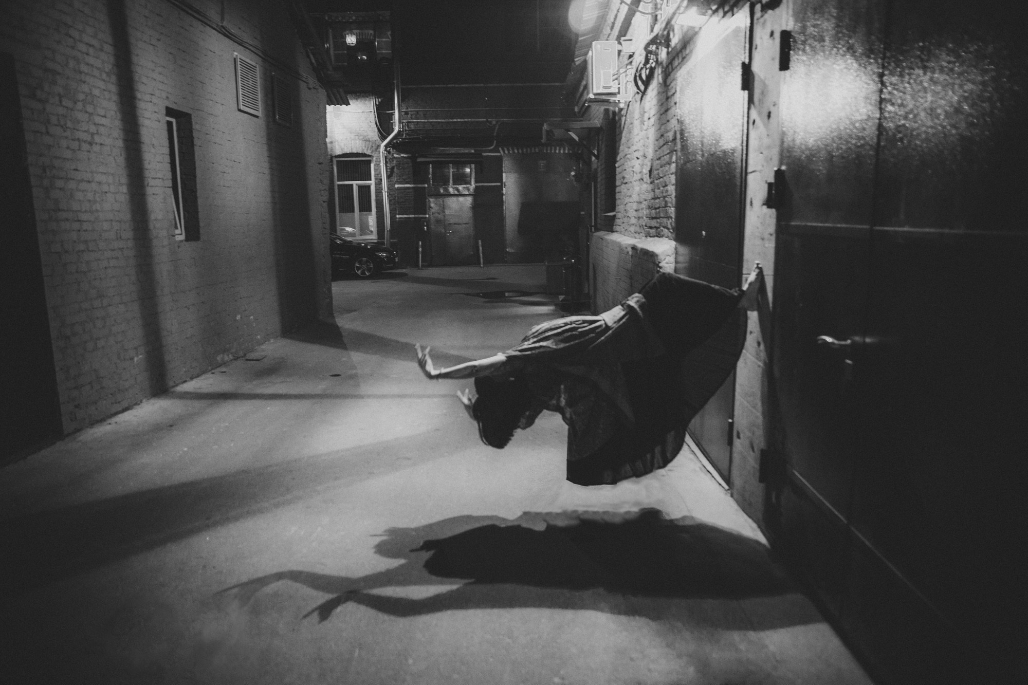 Portrait, fashion and art photography. Wedding and portrait photographer in Poland Vitali Frozen