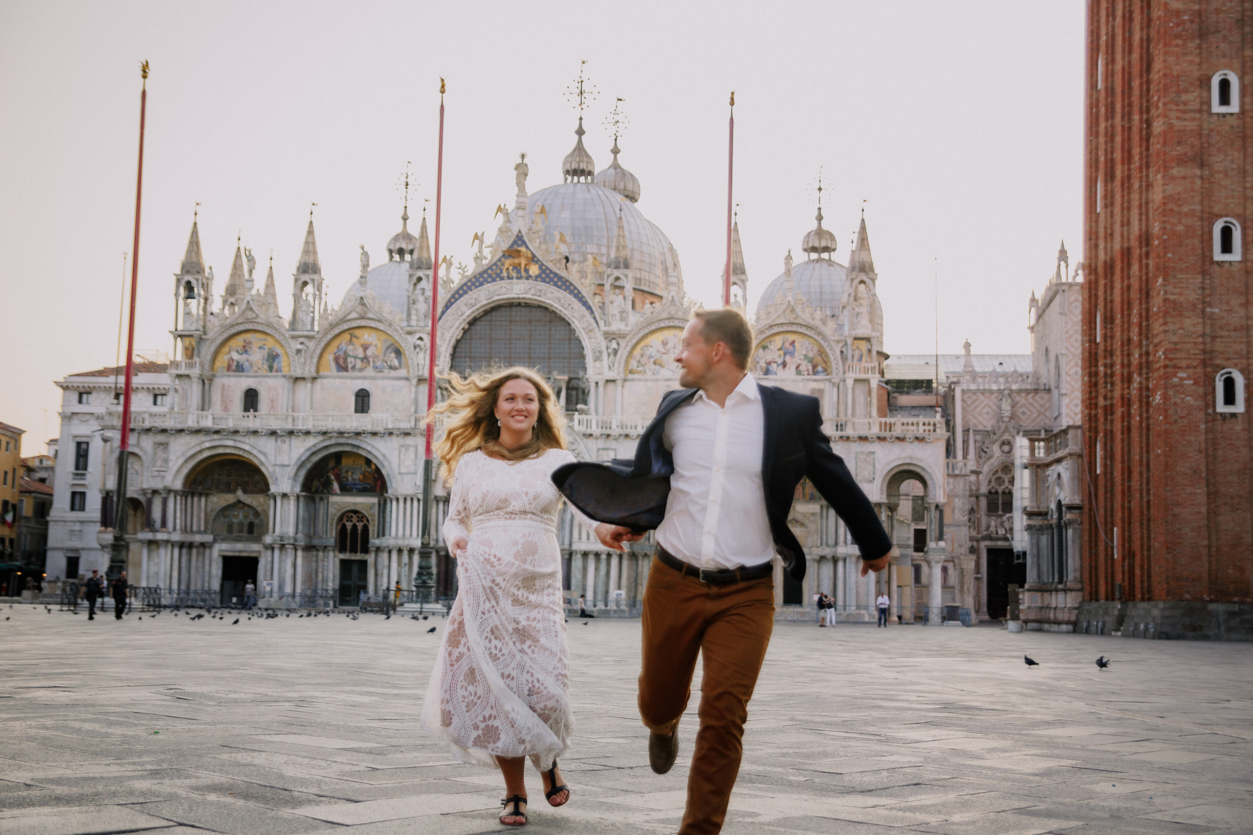 A&L elopement. Wedding and portrait photographer in Poland Vitali Frozen