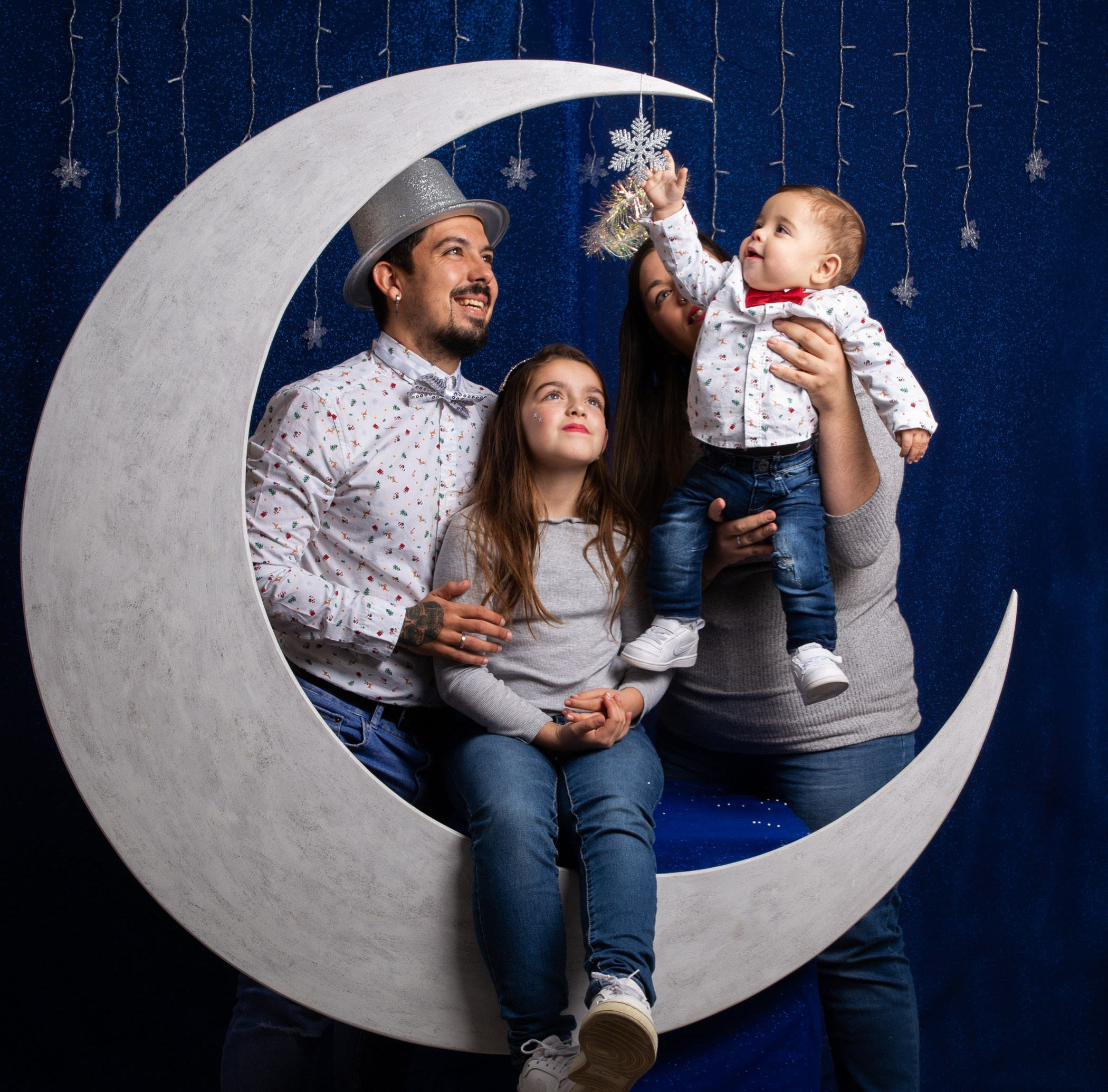 Navidad de Vanessa y familia. Фотограф в Матаро, Барселона. Евгения Шихина