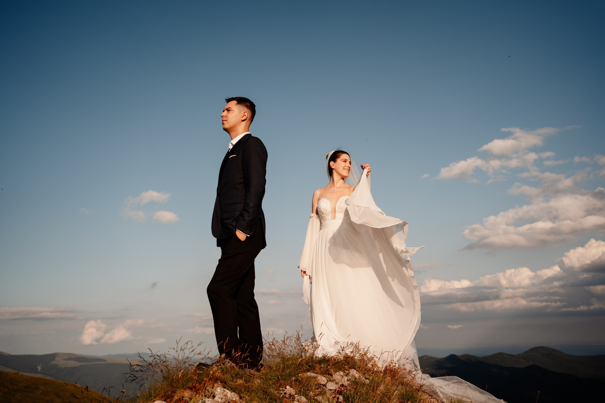 Trash the Dress la Lacul Bolboci  | Mihai Popa Fotograf. Fotograf Nuntă & Botez București - Mihai Popa | Dincolo de oameni, imortalizez emoții!