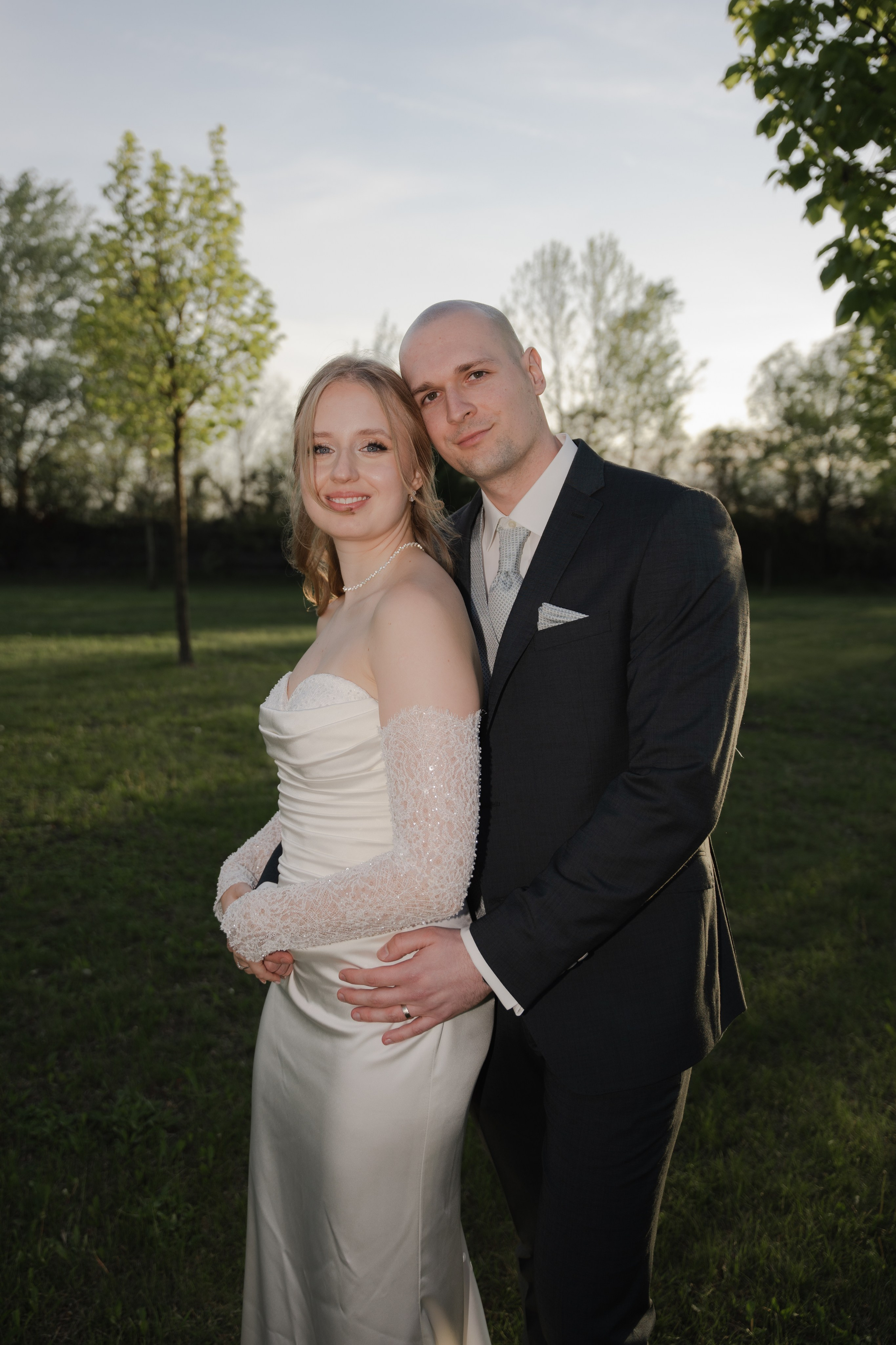 Eszti + Márk. Kezdőlap