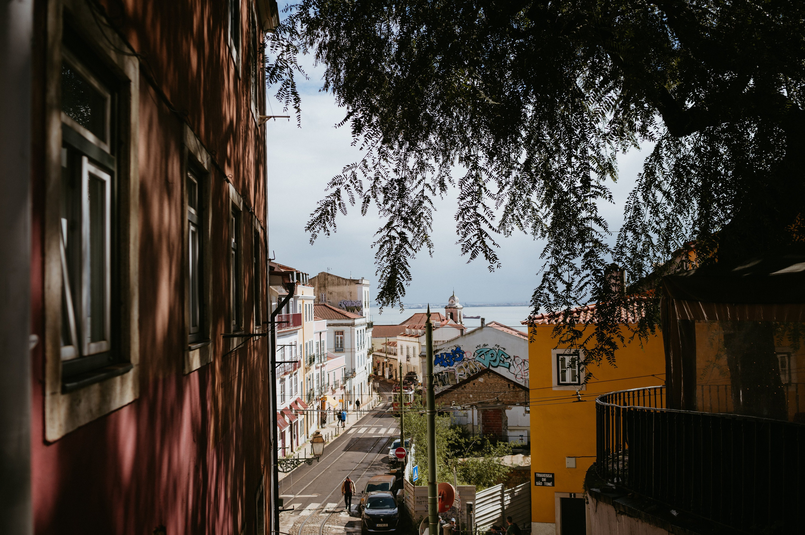 Ședință foto romantică în Lisabona – Inspirație pentru fotografiile de nuntă. Valentin Melen - fotograf de nunta 🤍