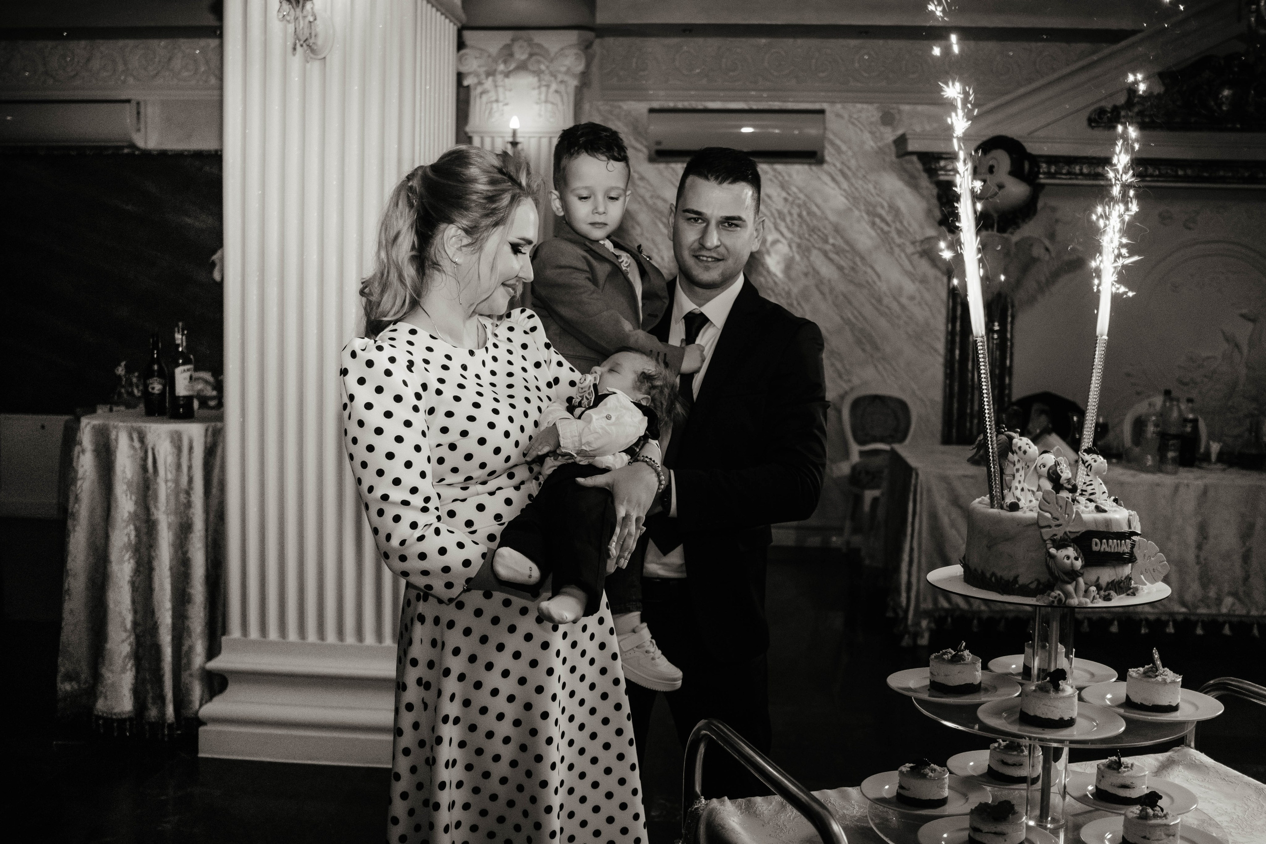 Damian. Fotograf si videograf — evenimente si studio