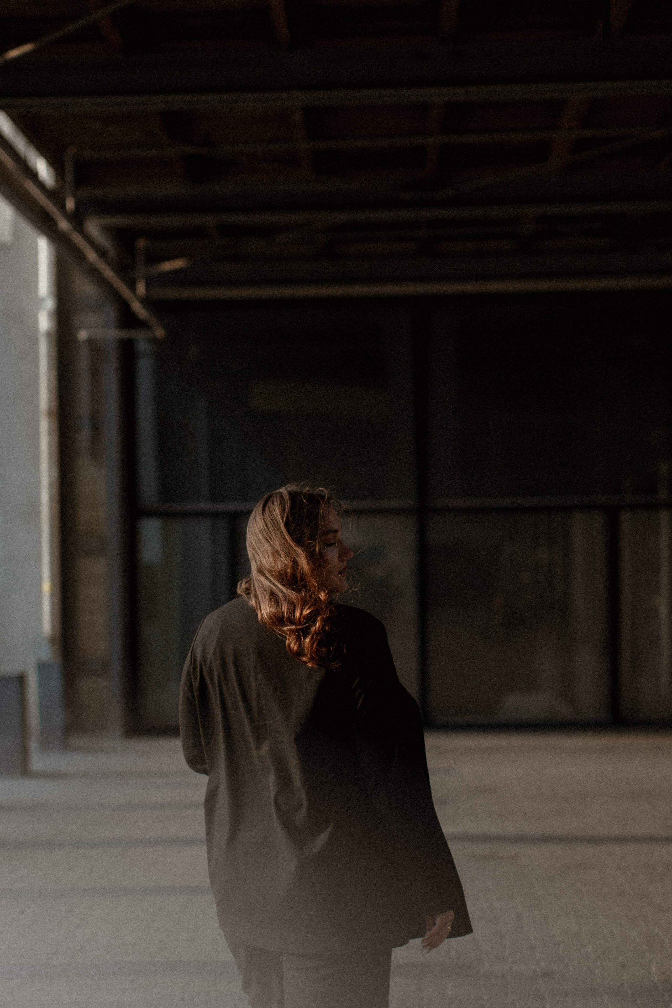 Anna. Anti-posing photoshoot. True self