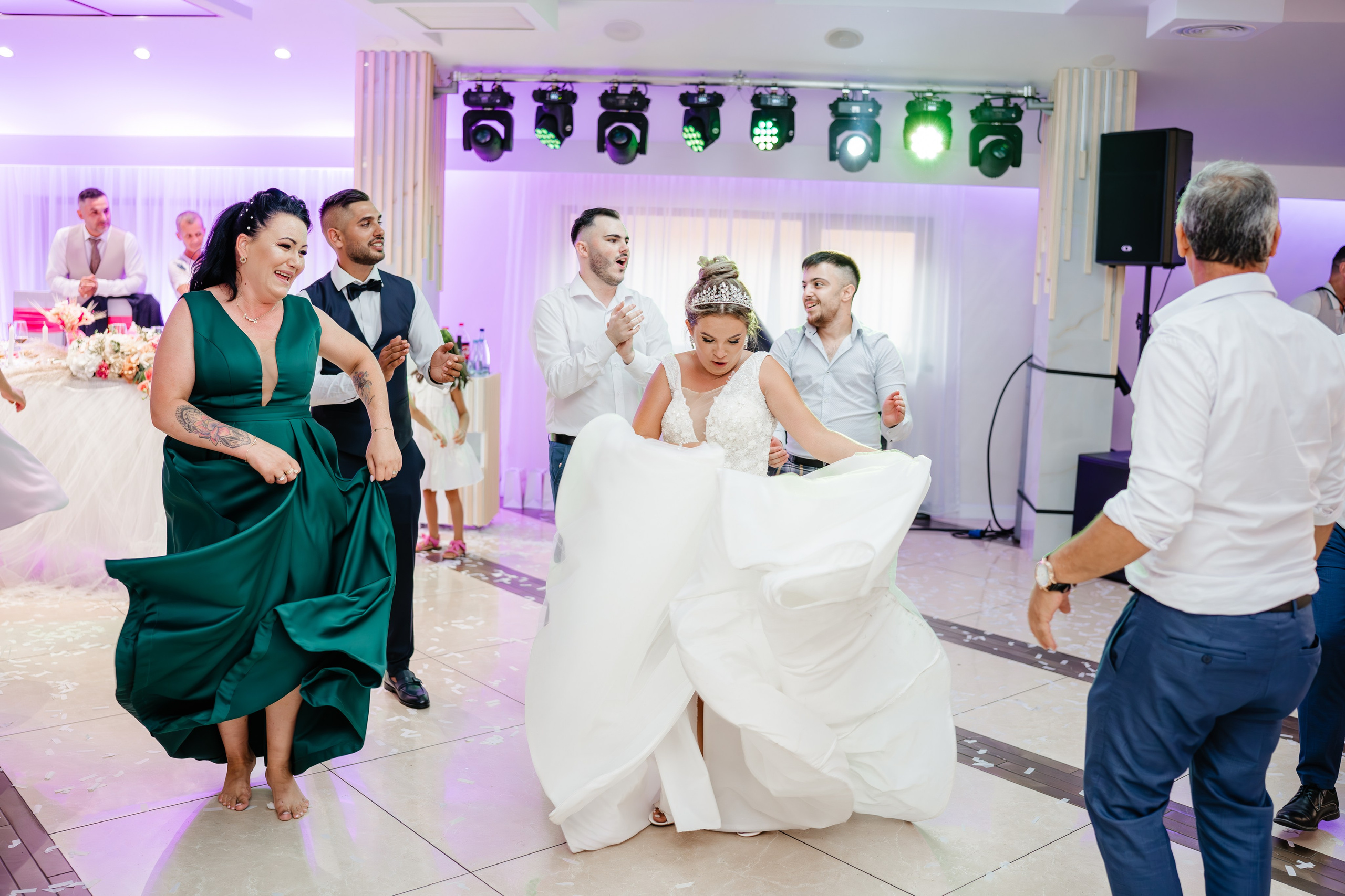 Roberta&Claudiu. Avram Madalina Photography