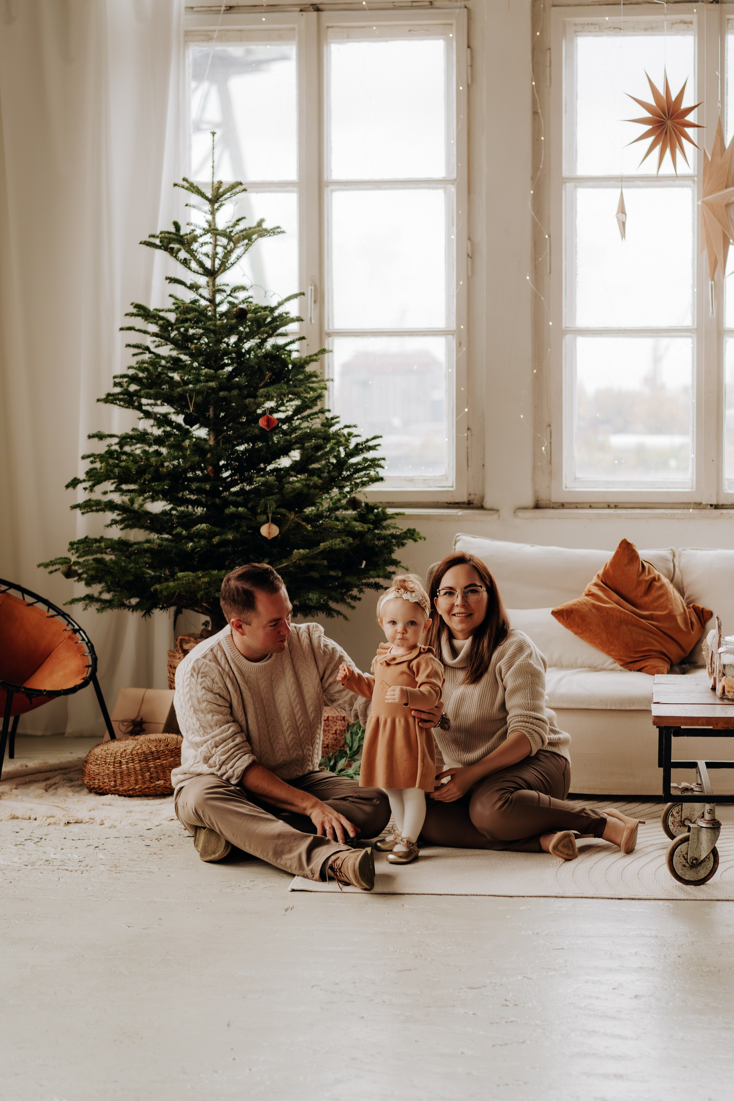 Minimalistyczne sesje świąteczne. Fotograf ślubny & lifestyle Gdańsk, Karolina Baczewska