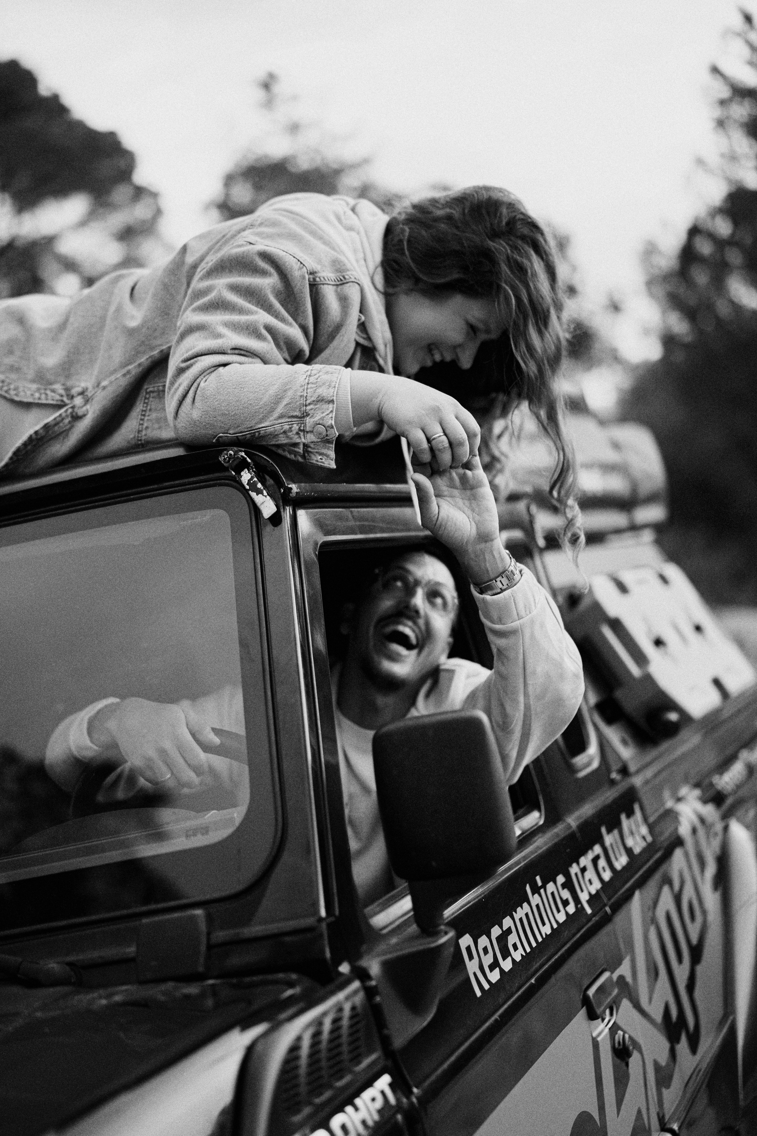 Луис и Лена. Машина. Фотограф в Барселоне Жанна Захарченко