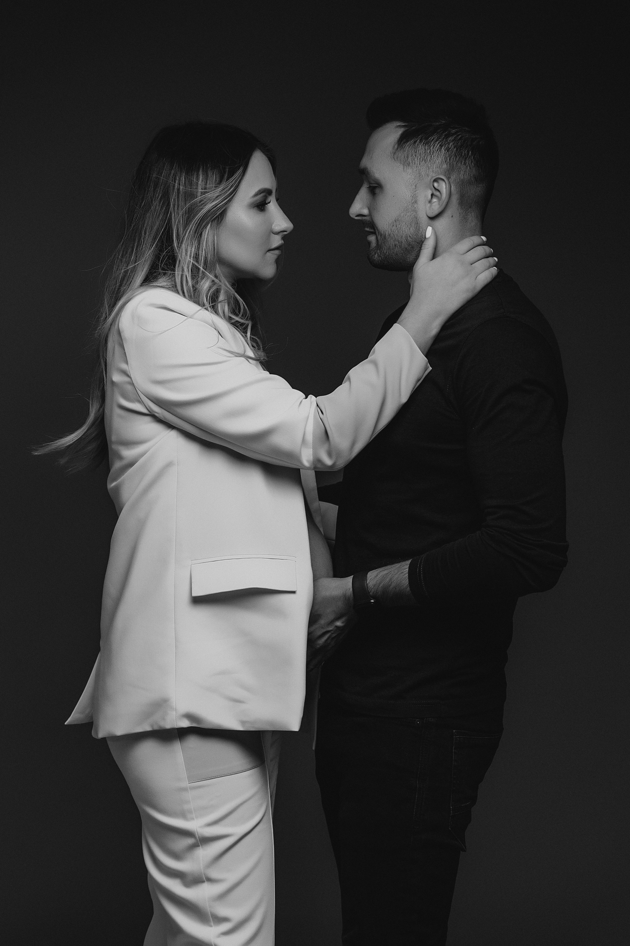 STUDIO: Violeta. Maternity/Love story/Wedding photographer