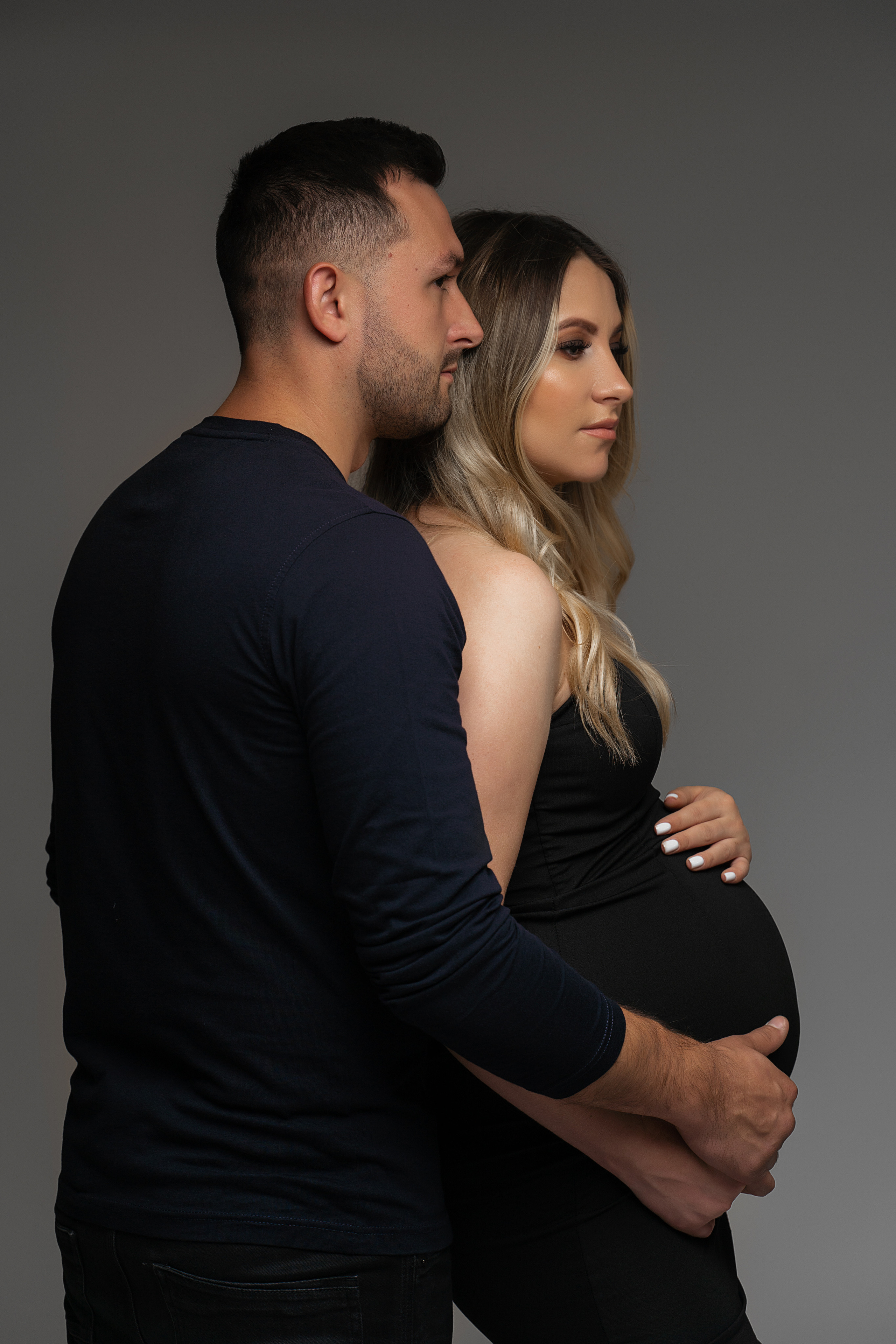 STUDIO: Violeta. Maternity/Love story/Wedding photographer