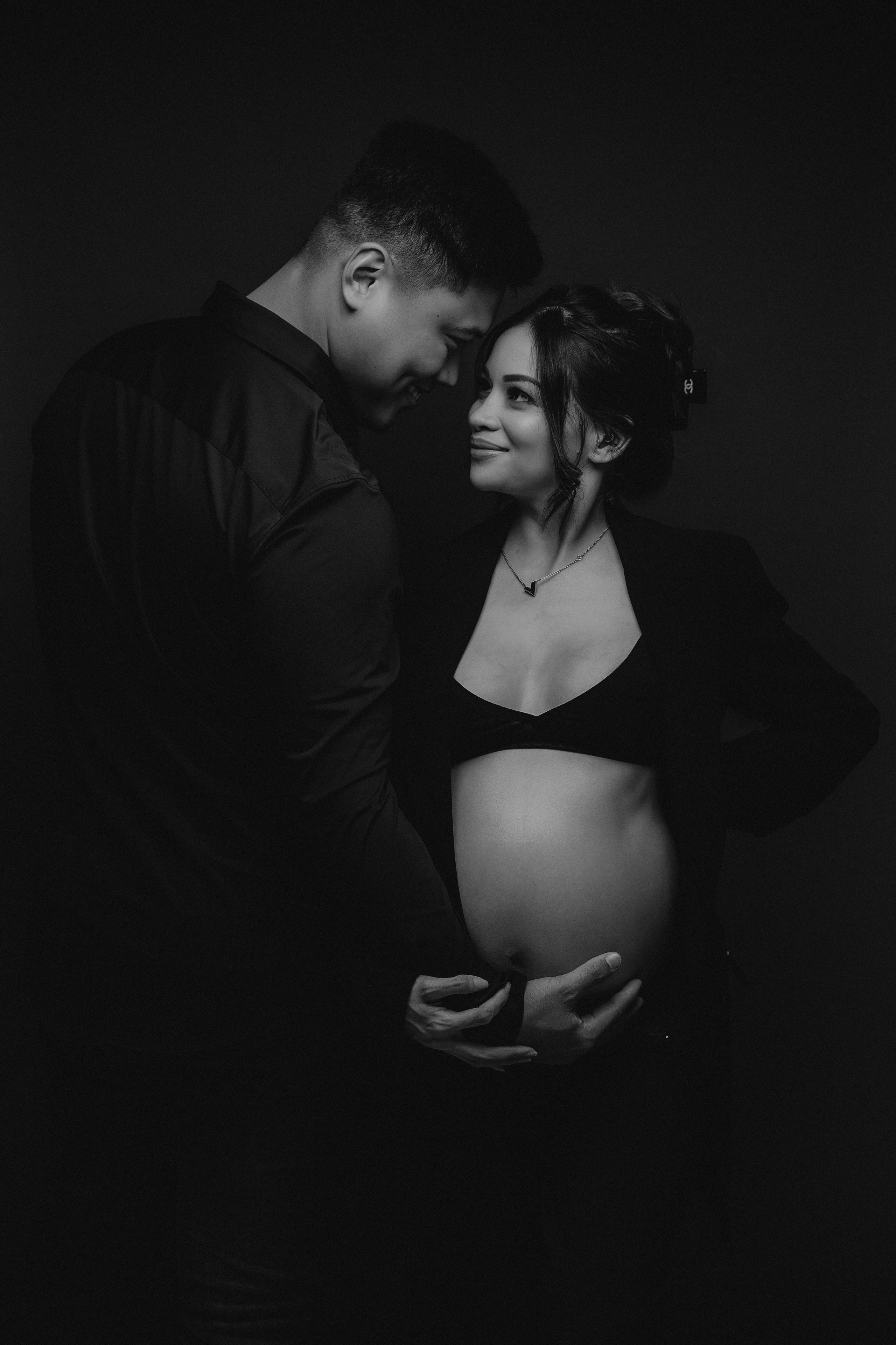STUDIO: Anne. Maternity/Love story/Wedding photographer