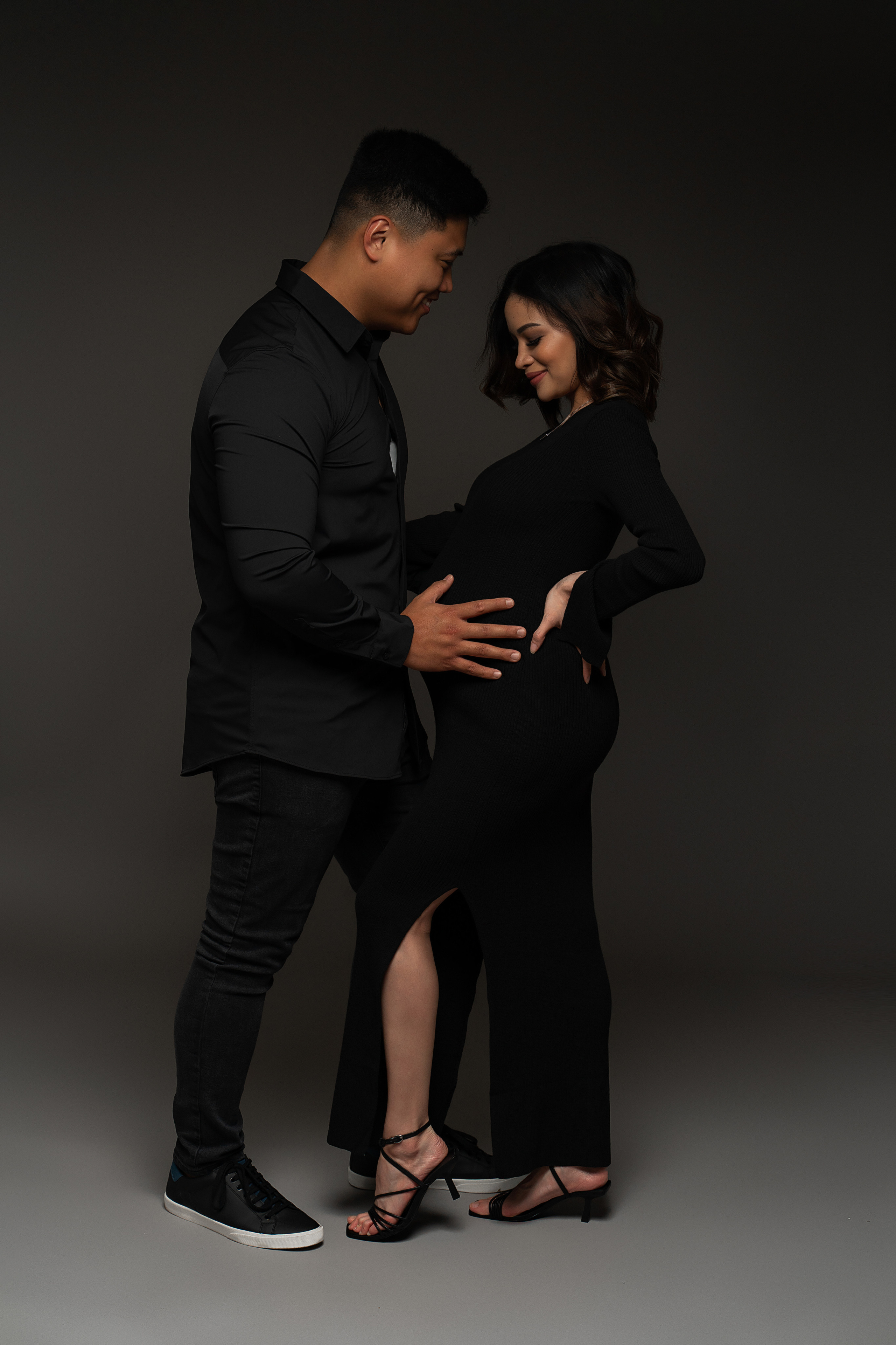 STUDIO: Anne. Maternity/Love story/Wedding photographer