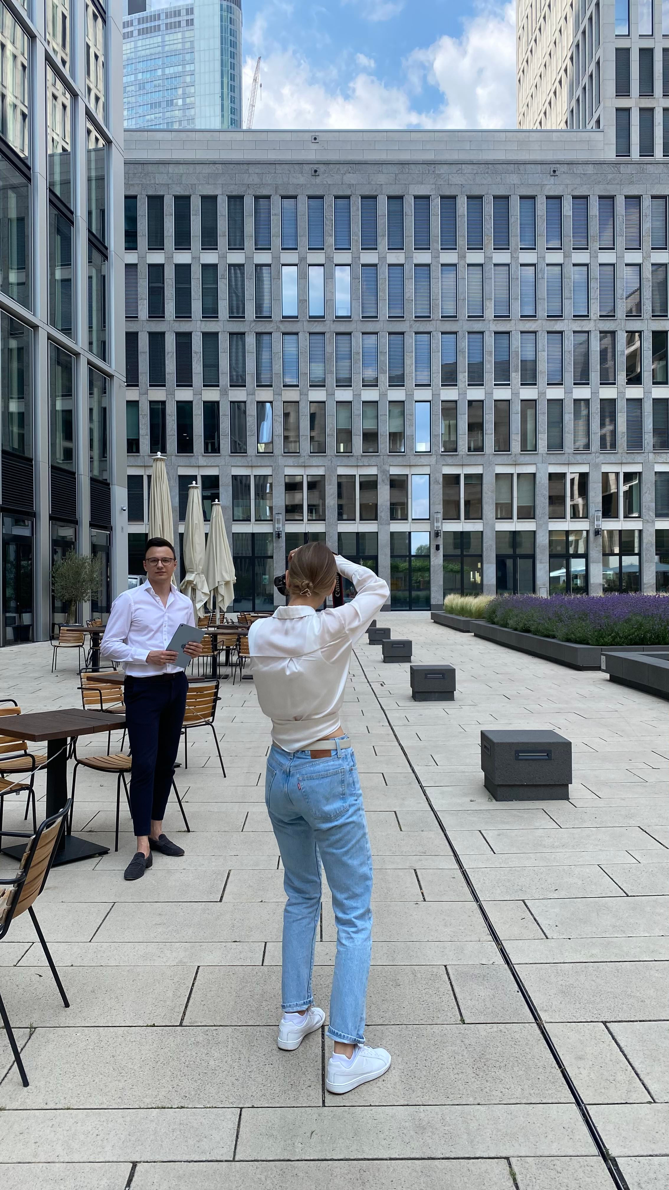 Business portrait in Frankfurt am Main. Photographer in Frankfurt Evgeniia Dubrov