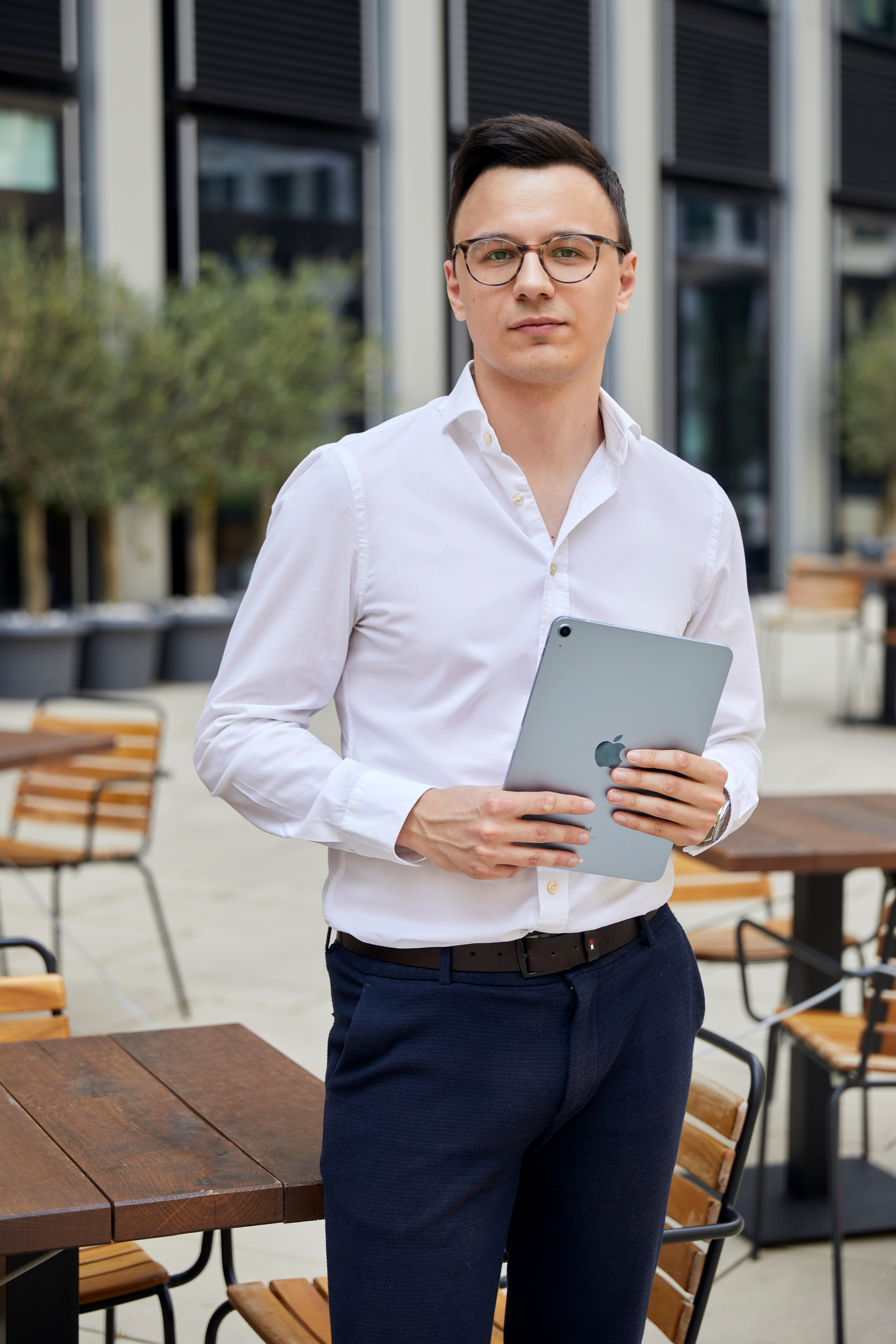 Business portrait in Frankfurt am Main. Photographer in Frankfurt Evgeniia Dubrov