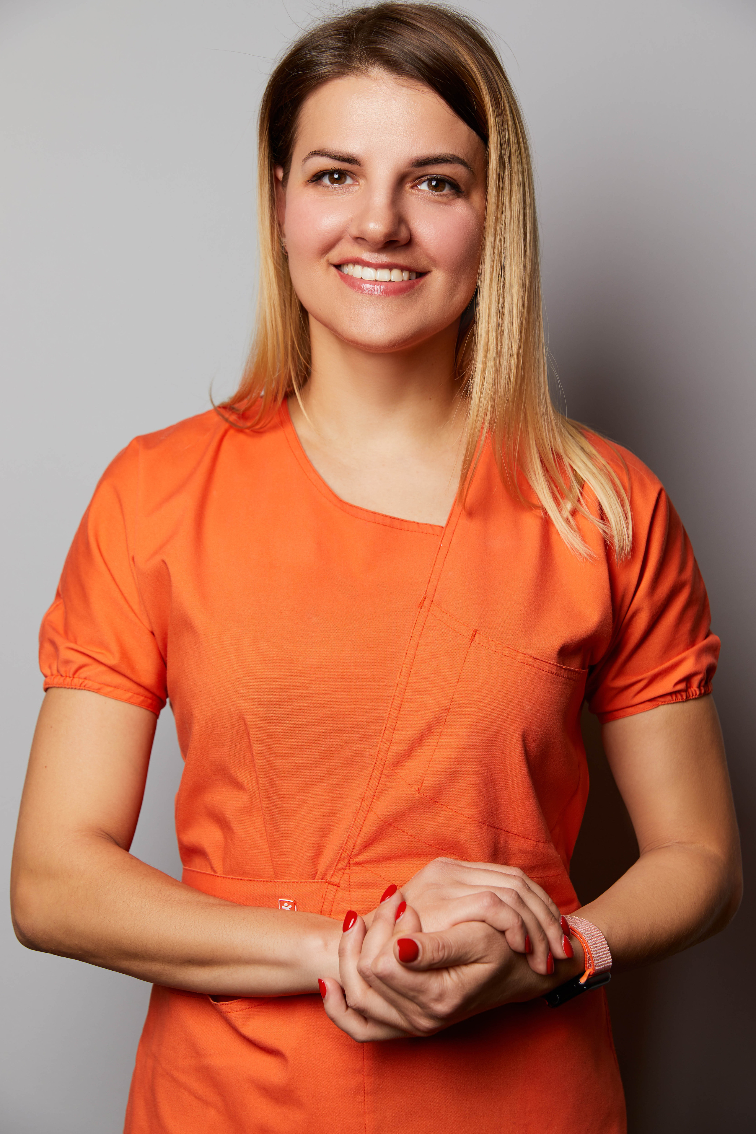 business man, Germany doctor, Fotograf in Deutschland, Weiss und schwarz foto , fotograf in Schweinfurt , Fotograf in Frankfurt, Fotograf in Würzburg, Modefotograf, Hochzeitsfotograf, Schweinfurt foto , Bayern Foto, Erlangen fotograf, Nuremberg fotograf , fotograf in der nähe , fotograf in München , fotograf in Regensburg, fotograf in meiner nähe, Schweinfurt foto, Schweinfurt Fotogeschäft, Schweinfurt fotoshooting, Schweinfurt business foto  , Frankfurt business fotograf, portrait von Arzt, werbungfoto deutschland