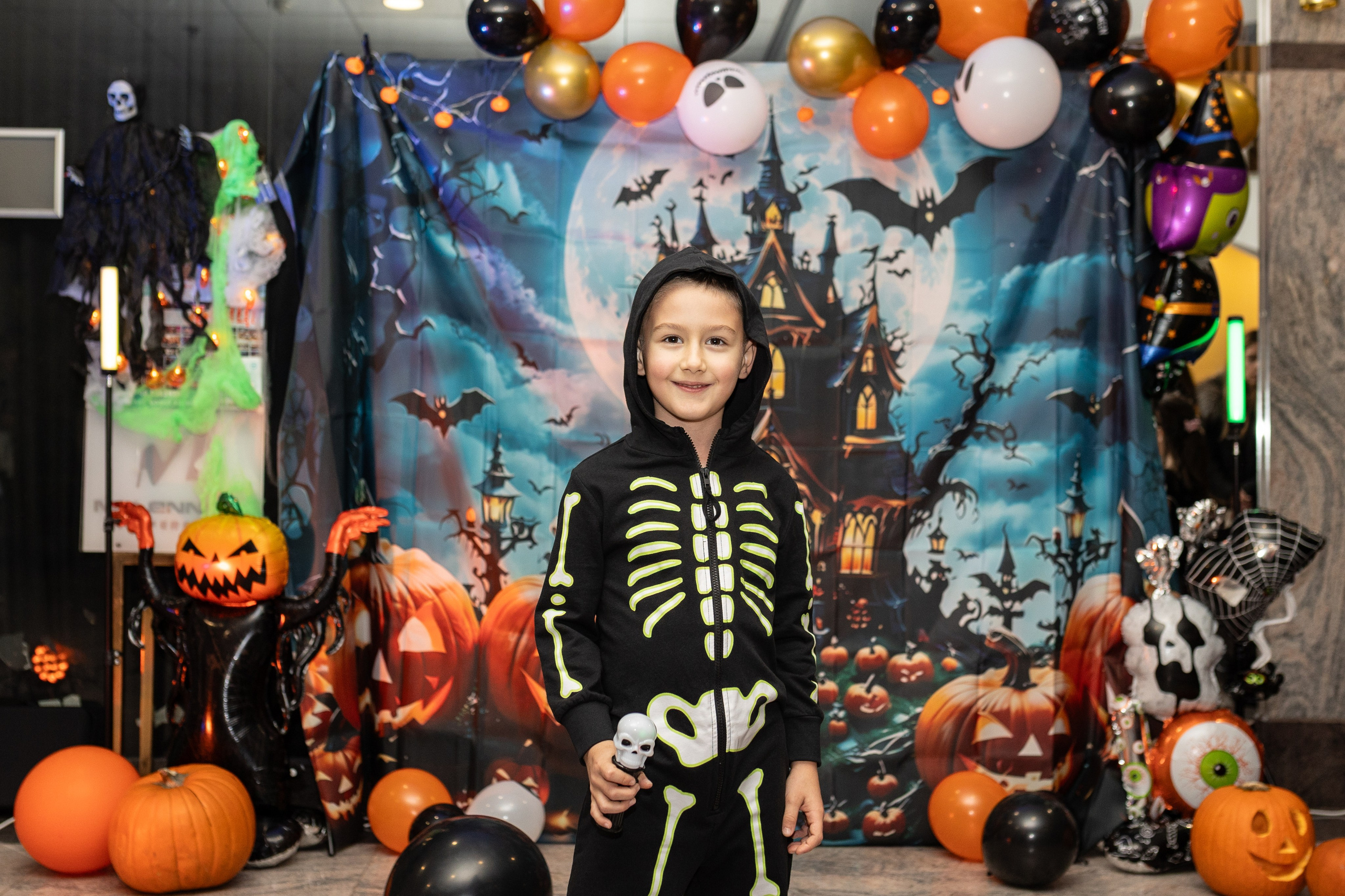 Leo dance studio Helloween 2025. Семейный и детский фотограф в Варшаве Мила Бобровская