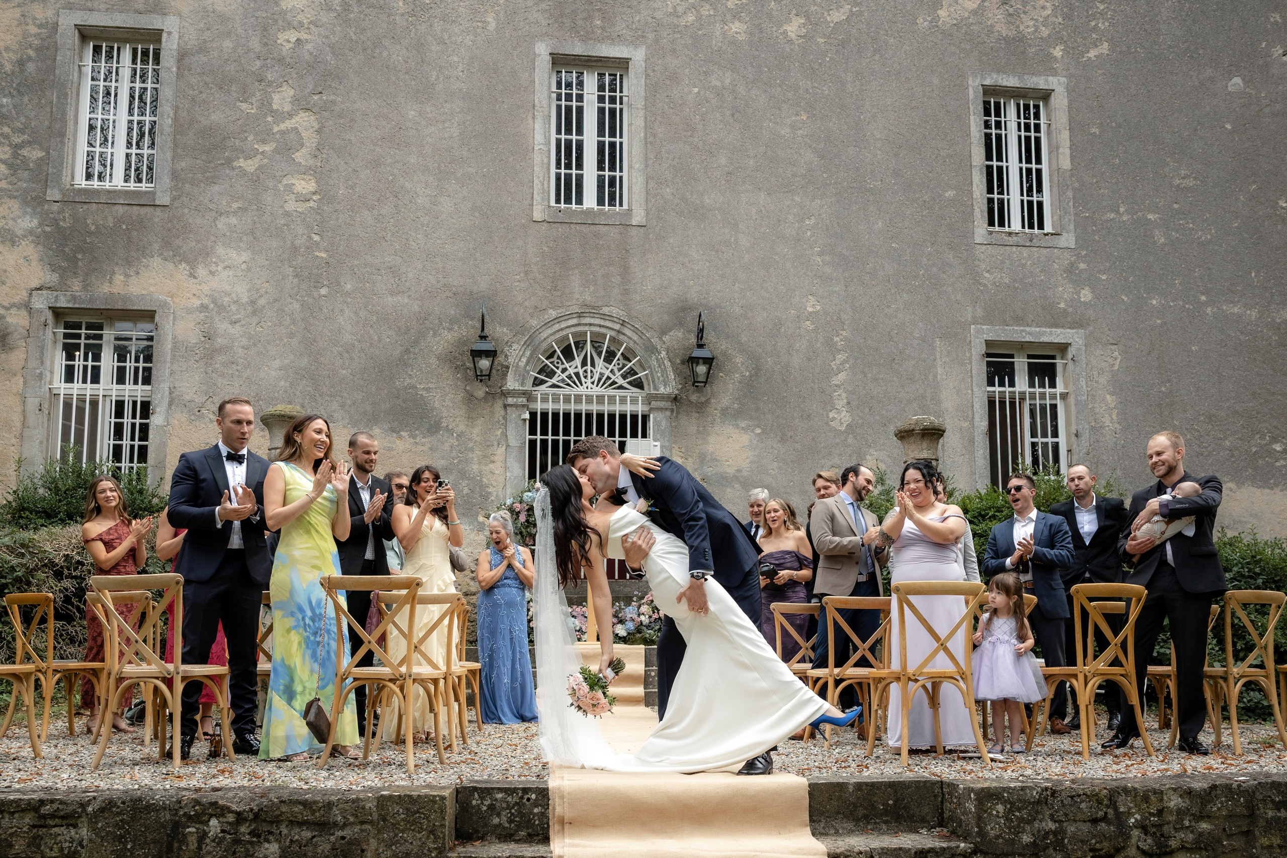 Liliana & Michel — an intimate musical wedding at Château La Commanderie, Plaigne. Евгения Смирнова — фотограф в Тулузе и юго-западной Франции