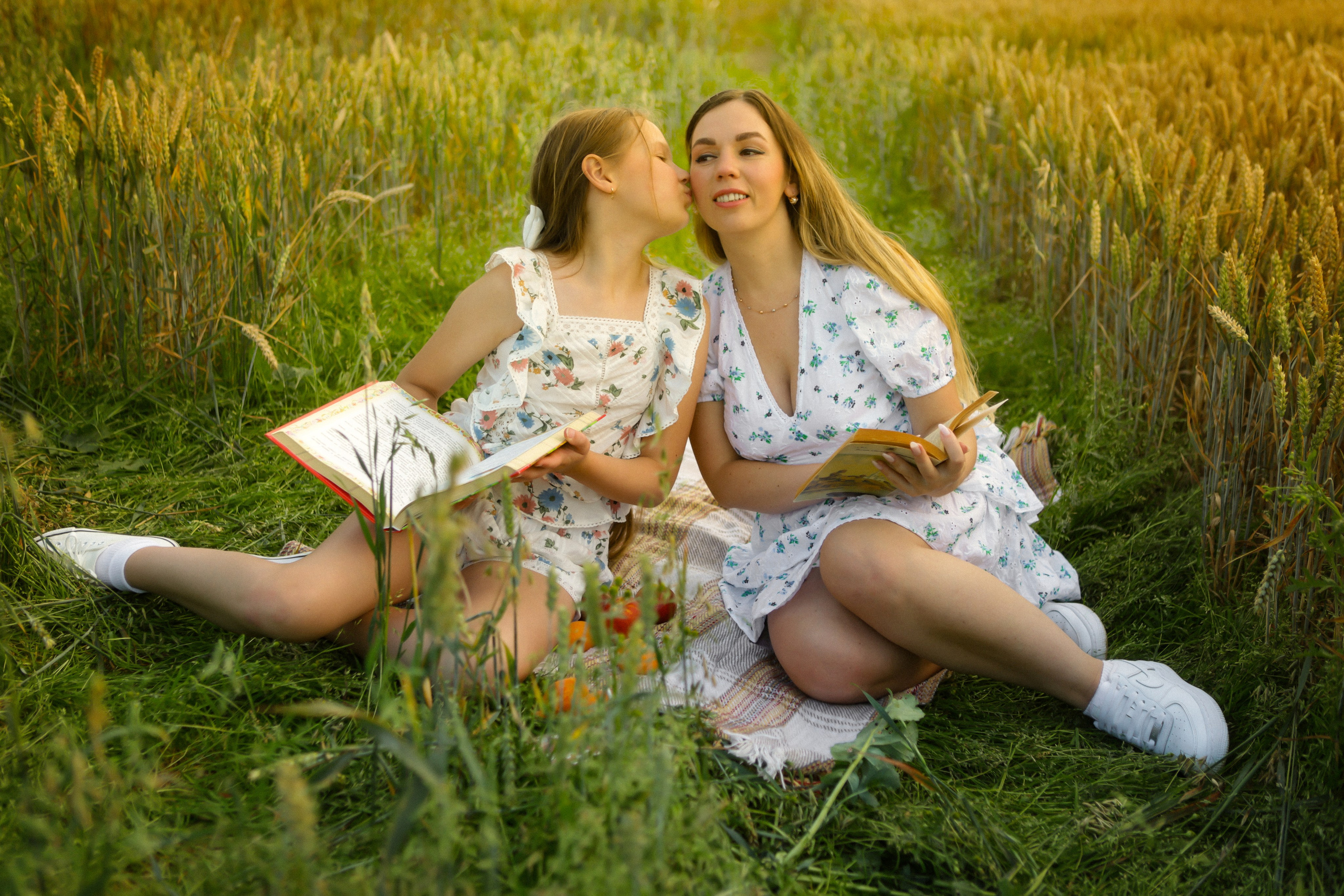 Mum & Daughter. Photographer Co Dublin, Balbriggan — Agata Maliseva