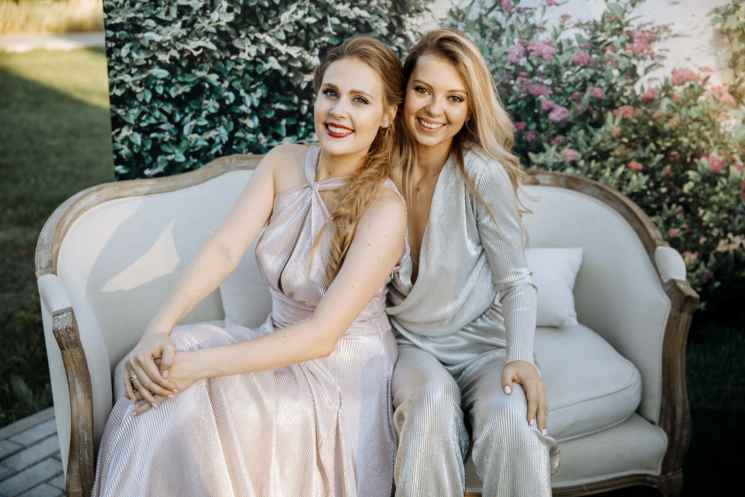 Guests pre ceremony in outdoor venue, by Tanya Bogdan, London wedding photographer.  