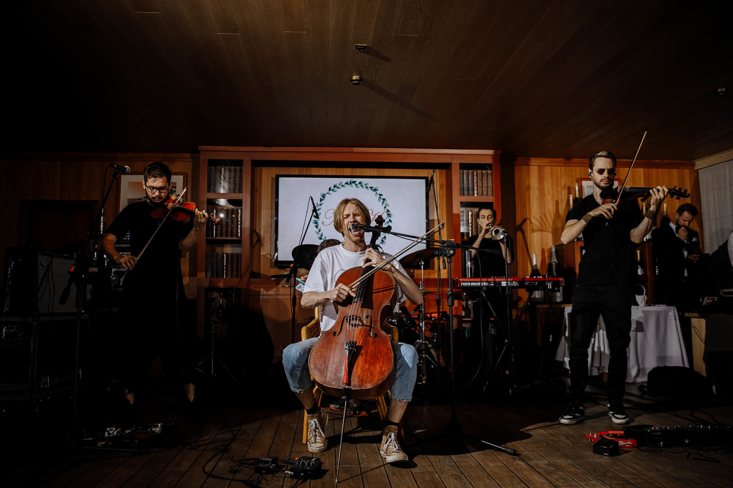 Katya & Maksim's Unforgettable Day | Tanya Bogdan Photography. Tanya Bogdan | Cornwall | Devon | UK Wedding Photographer