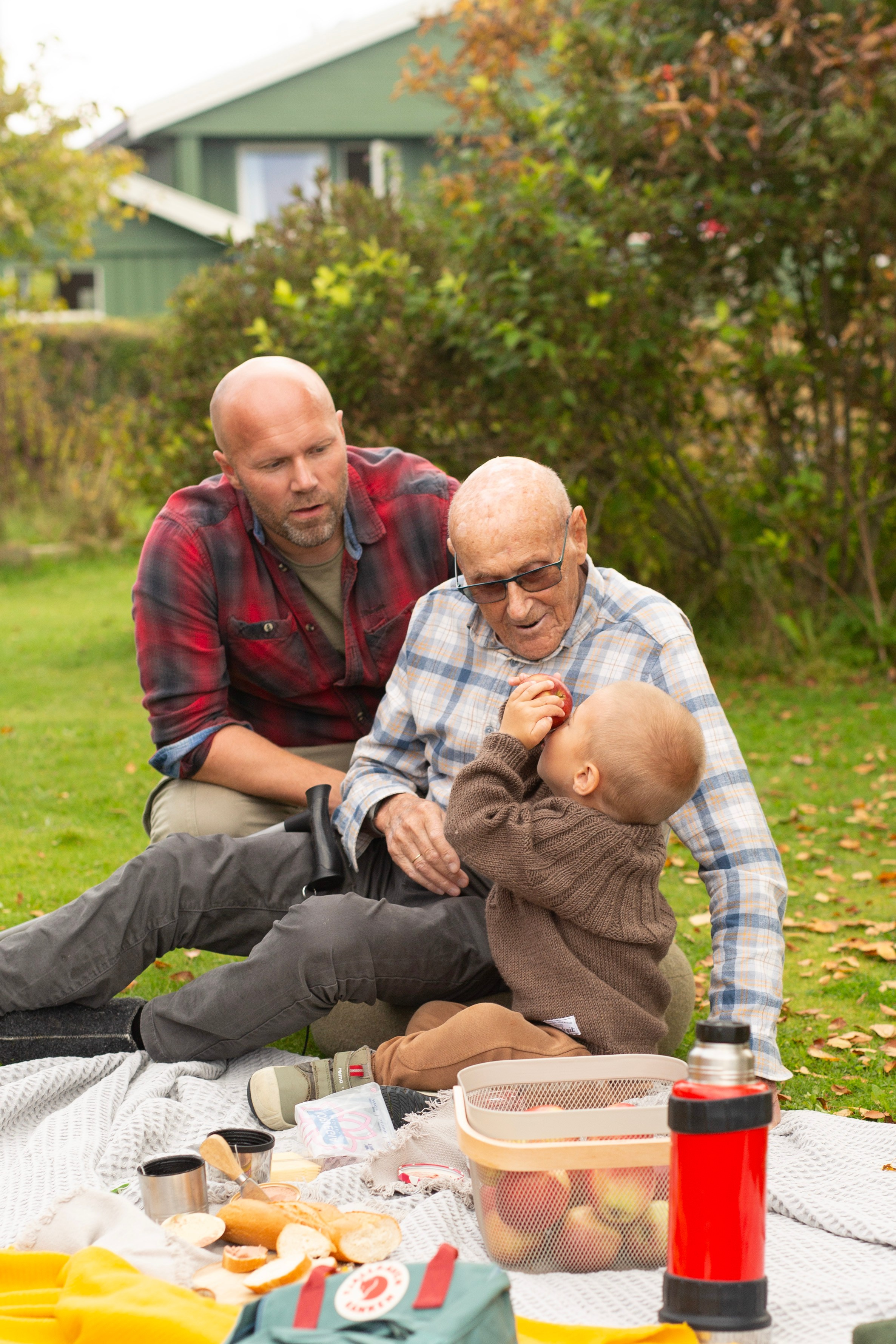 Piknick. Family and real state photographer in Haugesund Dina Vikra