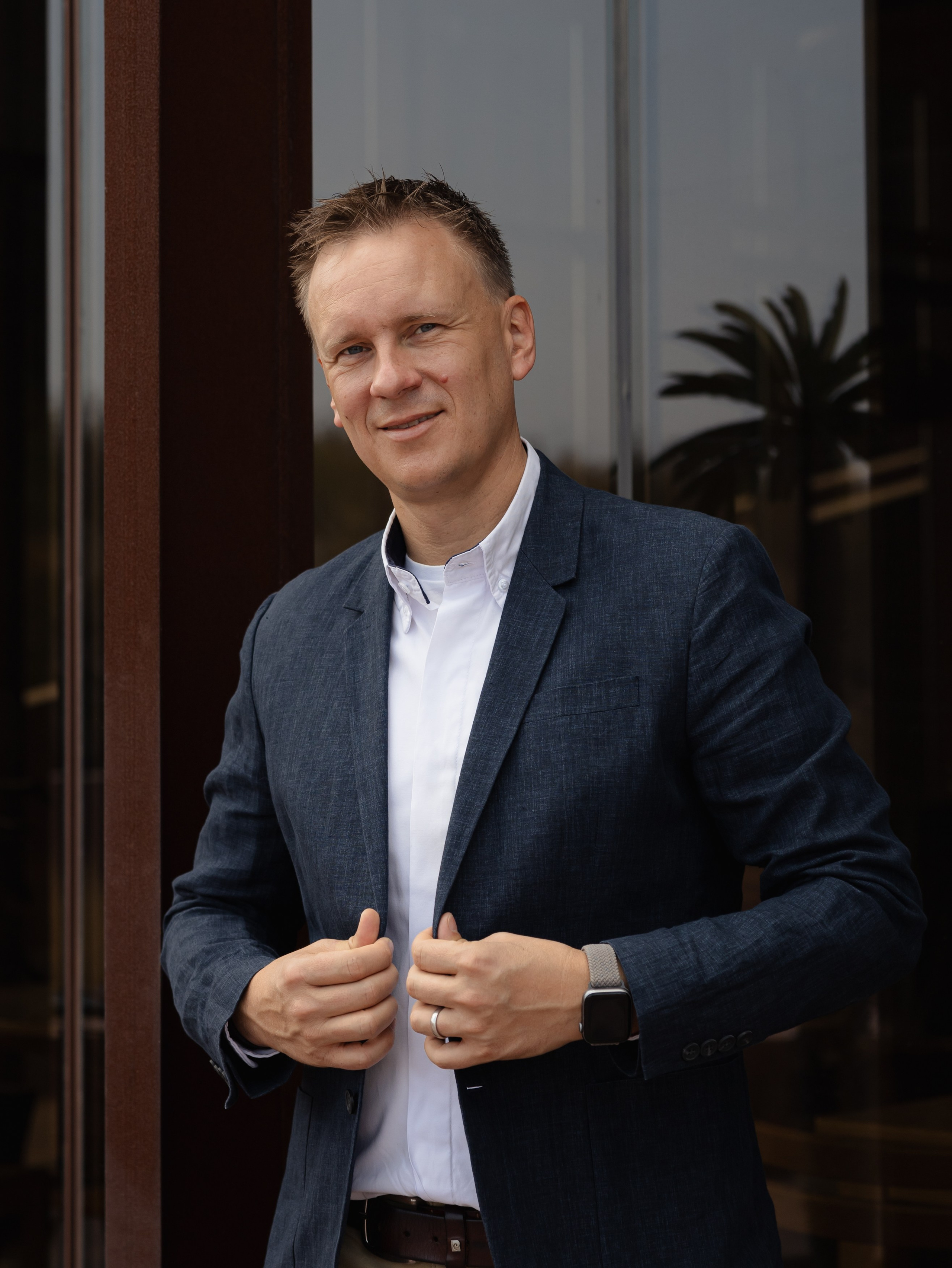 Man Business Portrait. Lifestyle a rodinná fotografka v Pisku Oxana Telupilova