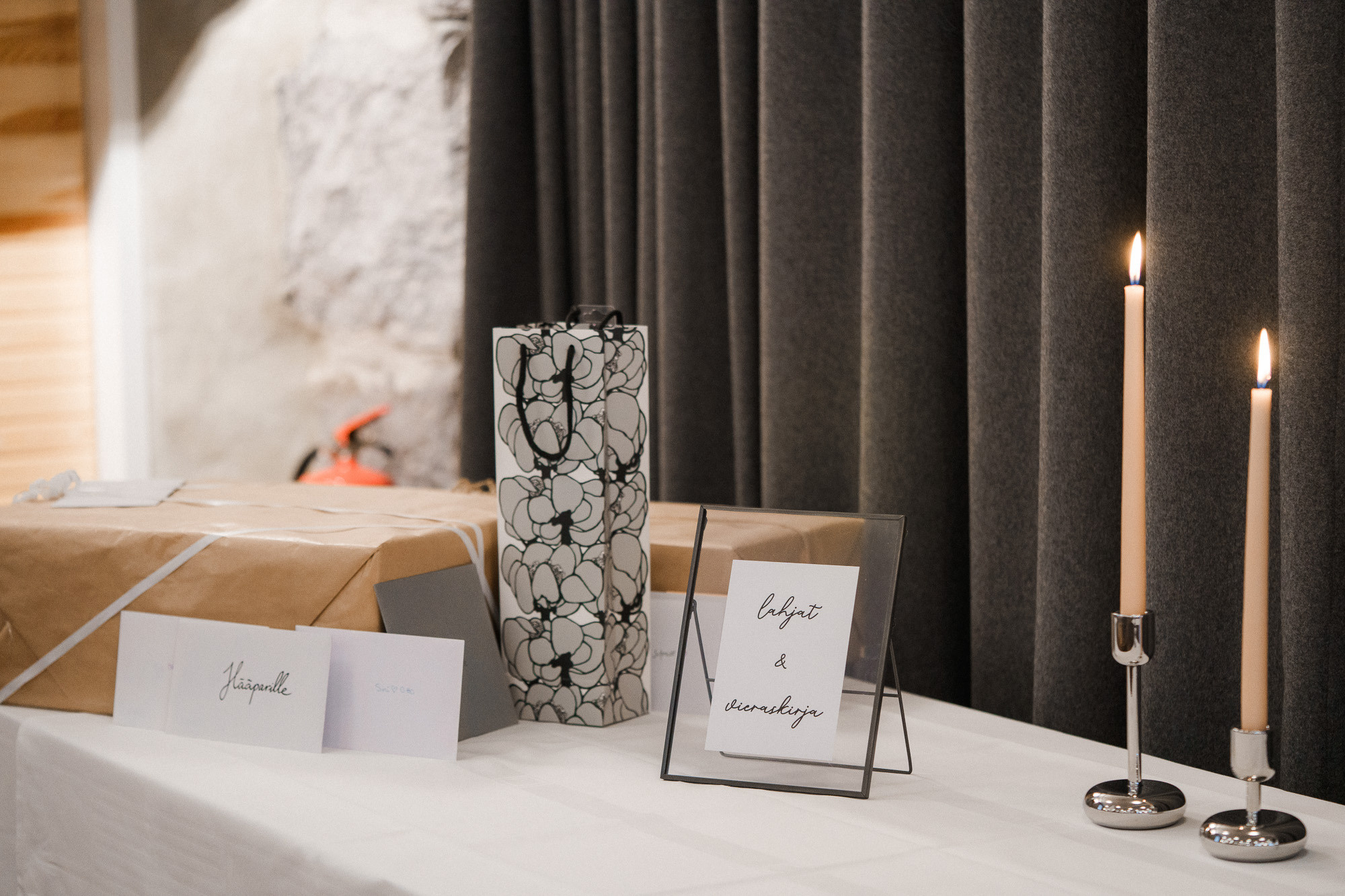 Sini&Otto, Wohls gård, hääkuvaaja Kirkkonummi