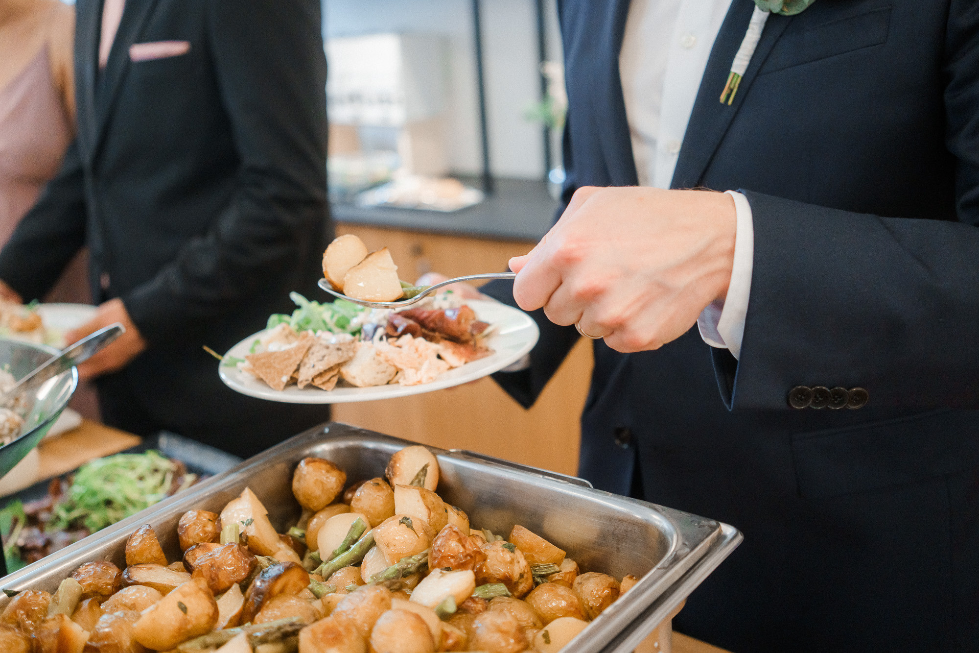 Sini&Otto, Wohls gård, hääkuvaaja Kirkkonummi