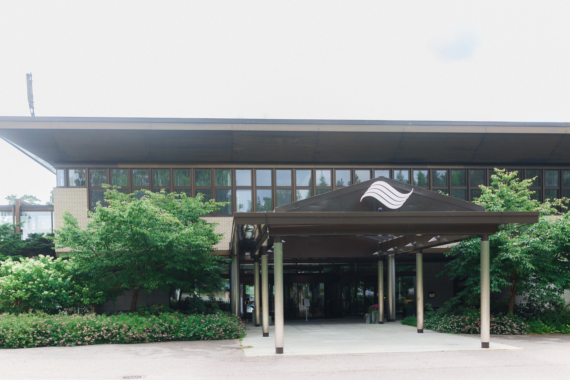 Sini&Otto, Wohls gård, hääkuvaaja Kirkkonummi