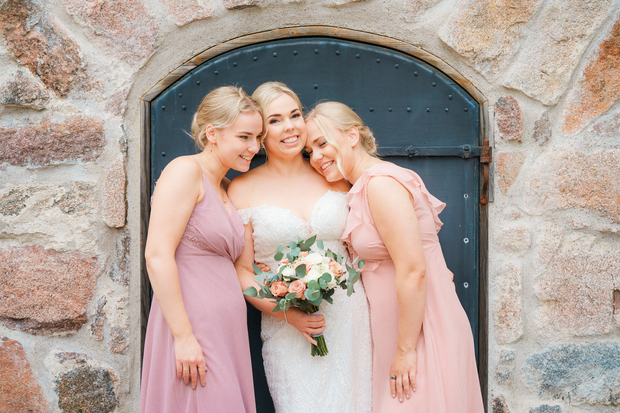 Sini&Otto, Wohls gård, hääkuvaaja Kirkkonummi