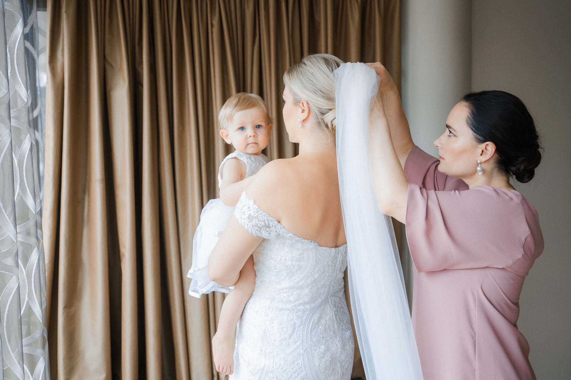 Sini&Otto, Wohls gård, hääkuvaaja Kirkkonummi