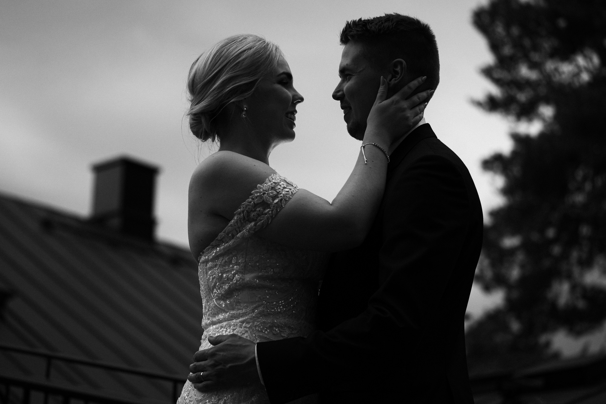 Sini&Otto, Wohls gård, hääkuvaaja Kirkkonummi