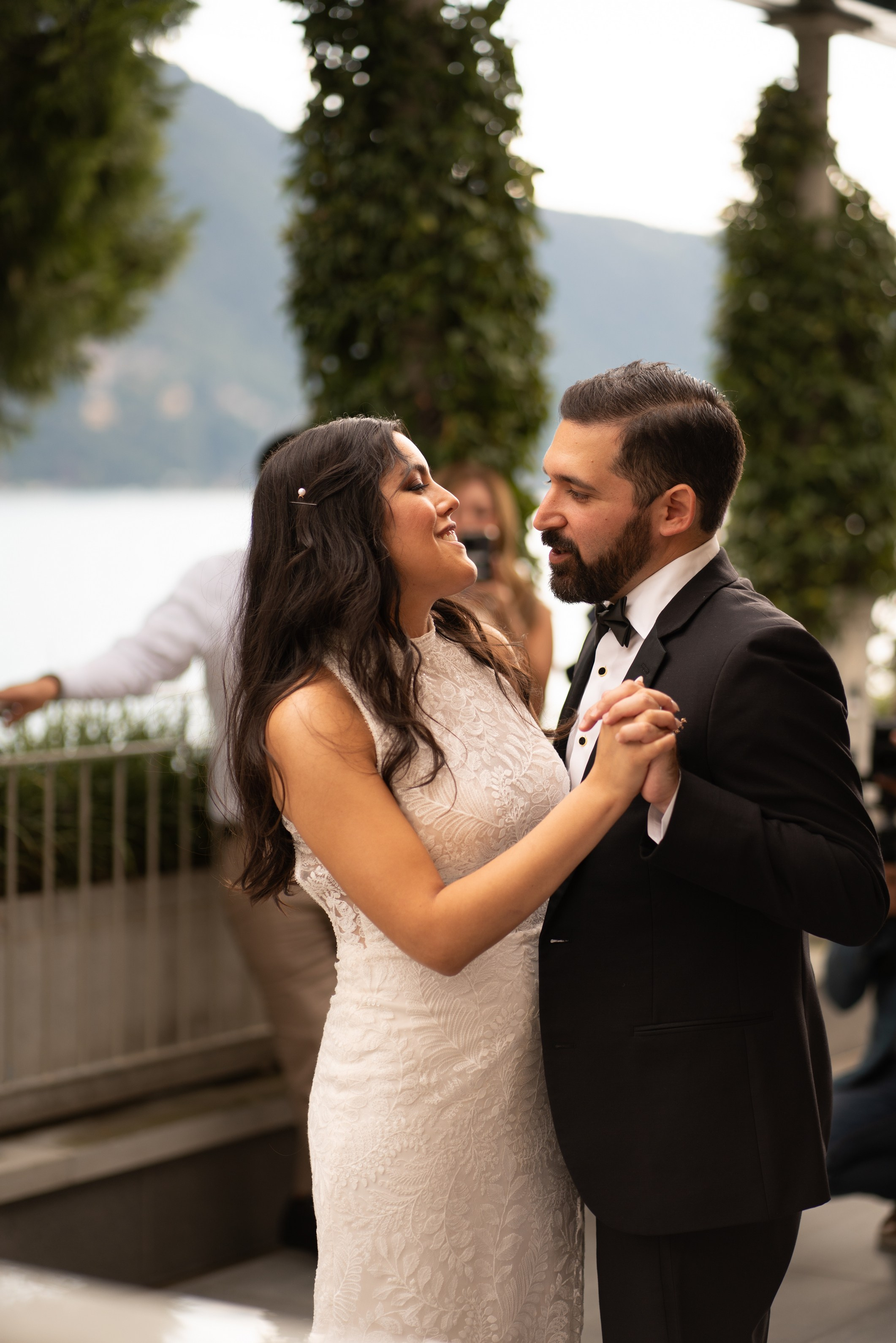 Свадебная фотосессия на озеро Комо с профессиональным фотографом