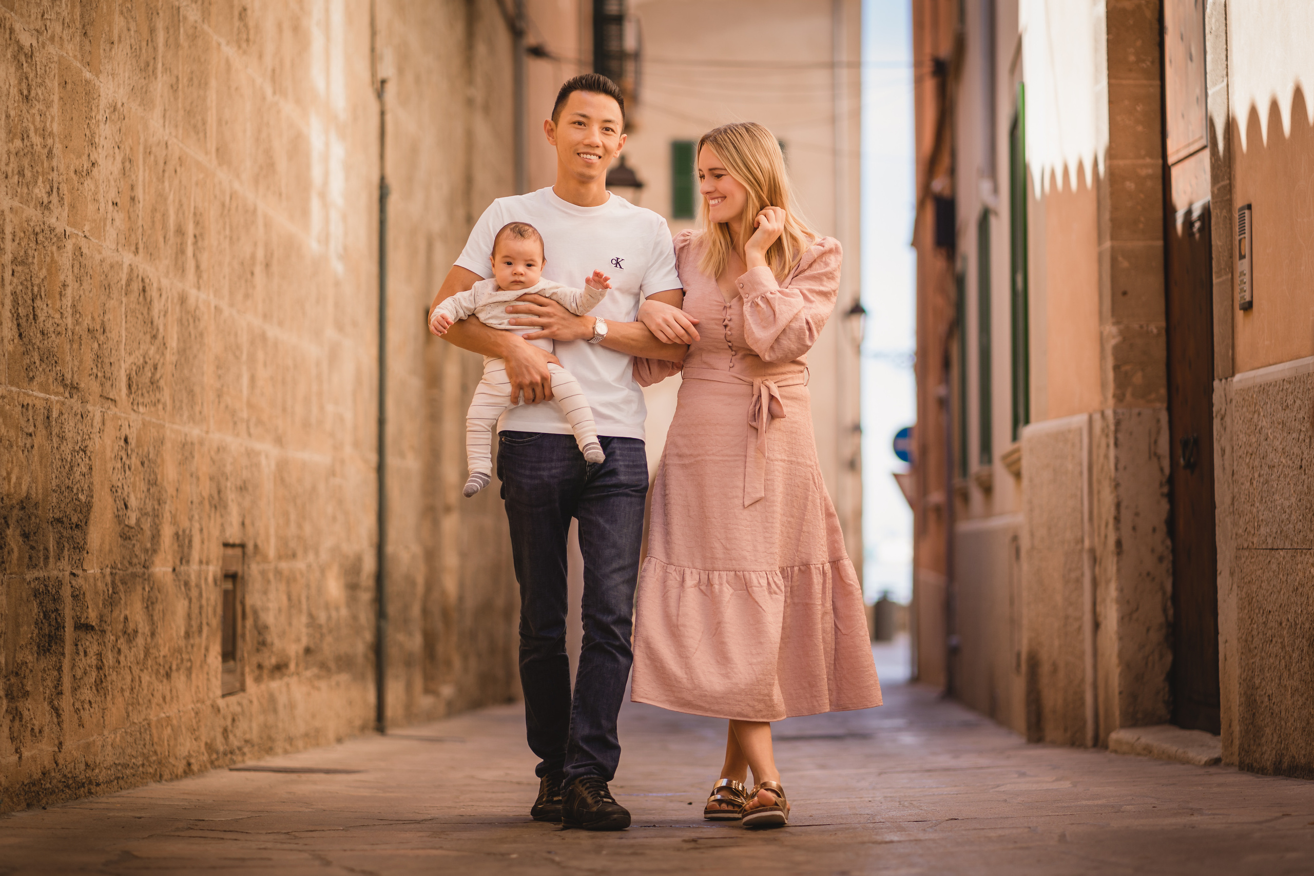 Familienfotos in Palma de Mallorca. Deine Fotografin auf Mallorca für Familien und Business