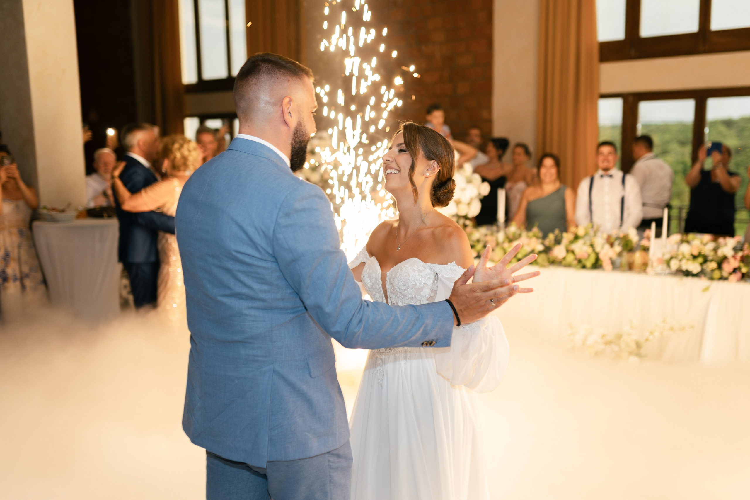 M&D|Between City Lights and Hidden Oasis. Black Sheep Produkcija| Wedding Photography and Wedding Films, based in Kragujevac, Europe / Fotograf i videograf, Kragujevac, Srbija