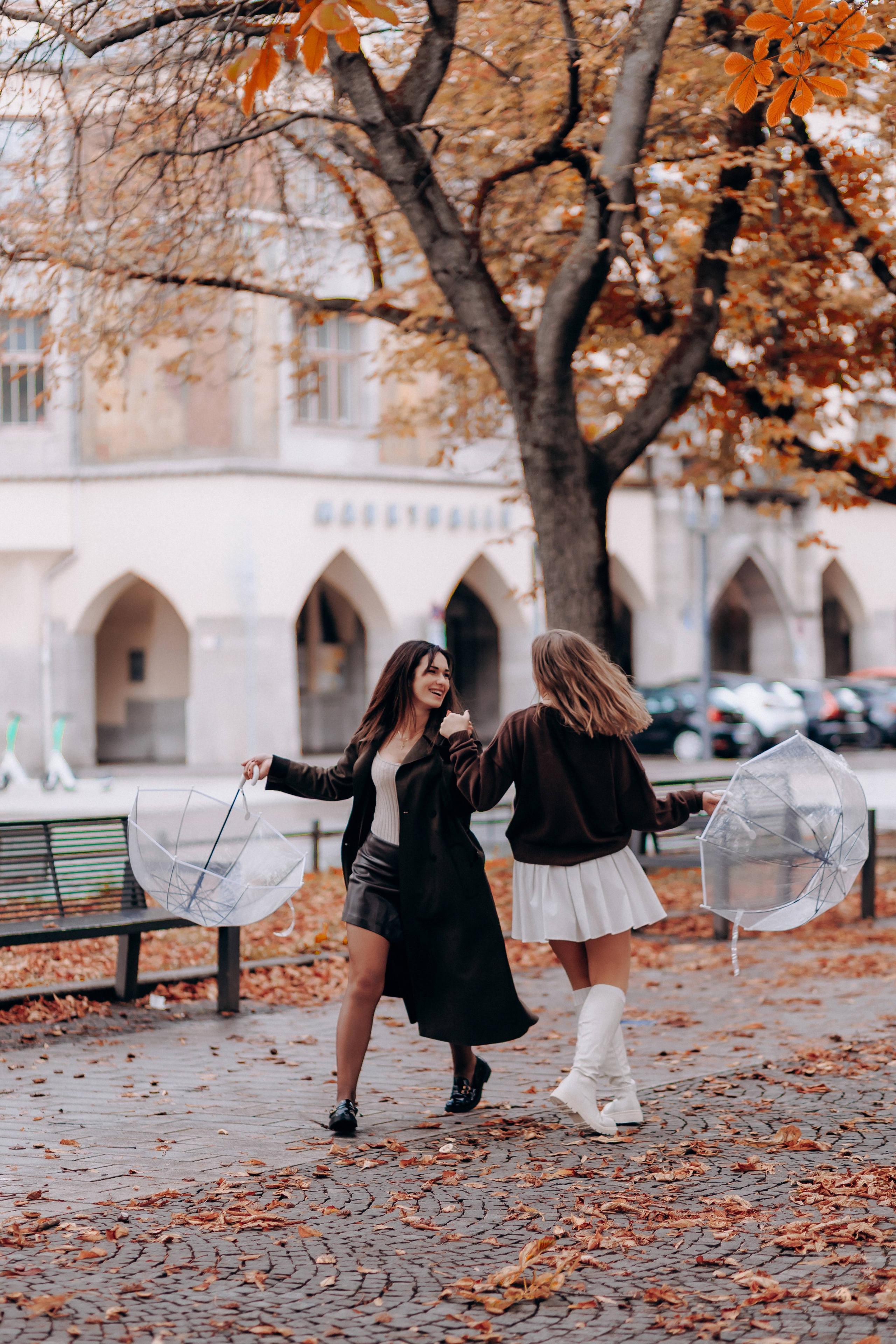 Best Friends. Wedding and Family Photograph