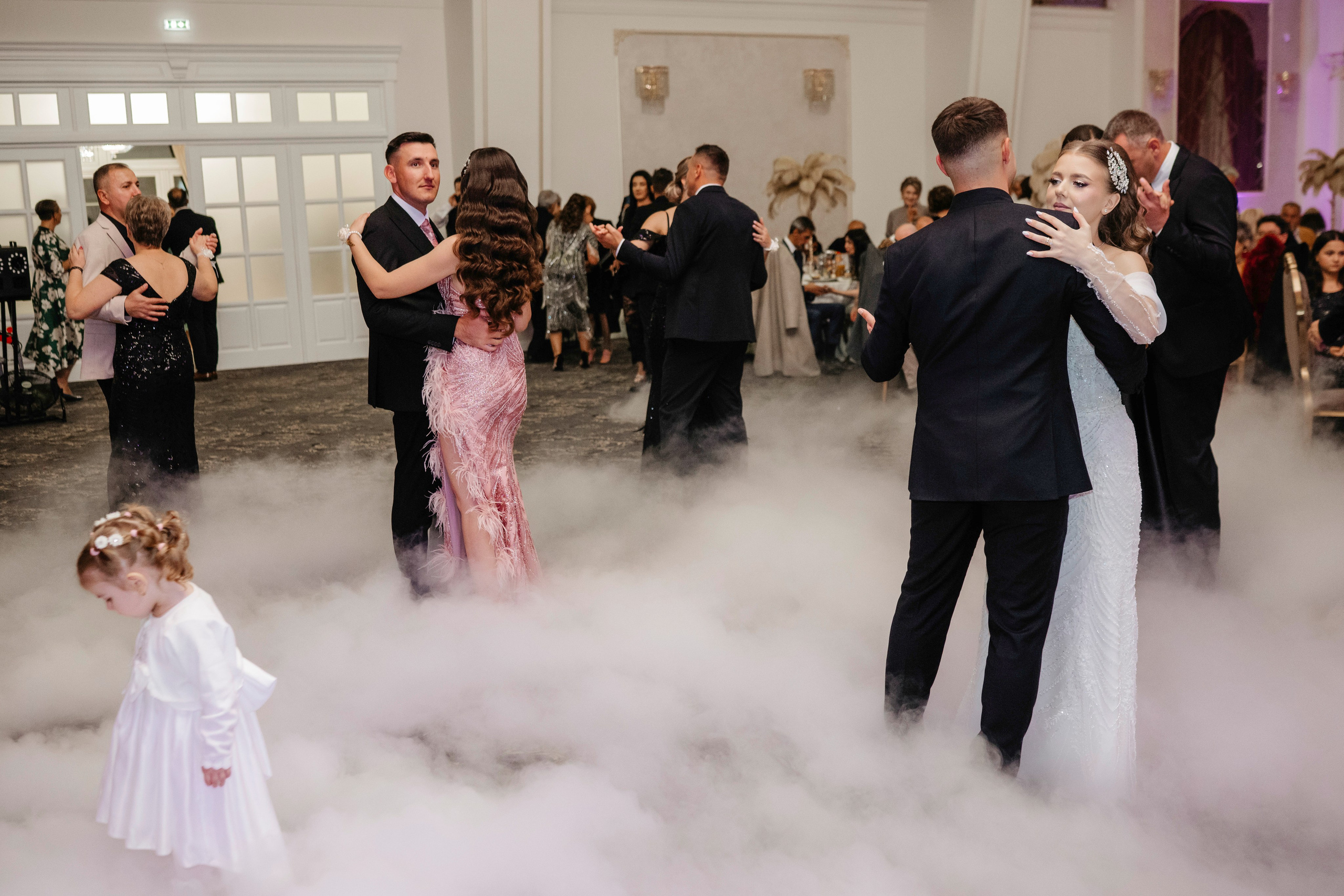 🤎 M a d a l i n a & A l e x - Wedding Day Preview. Wedding & Family Photographer