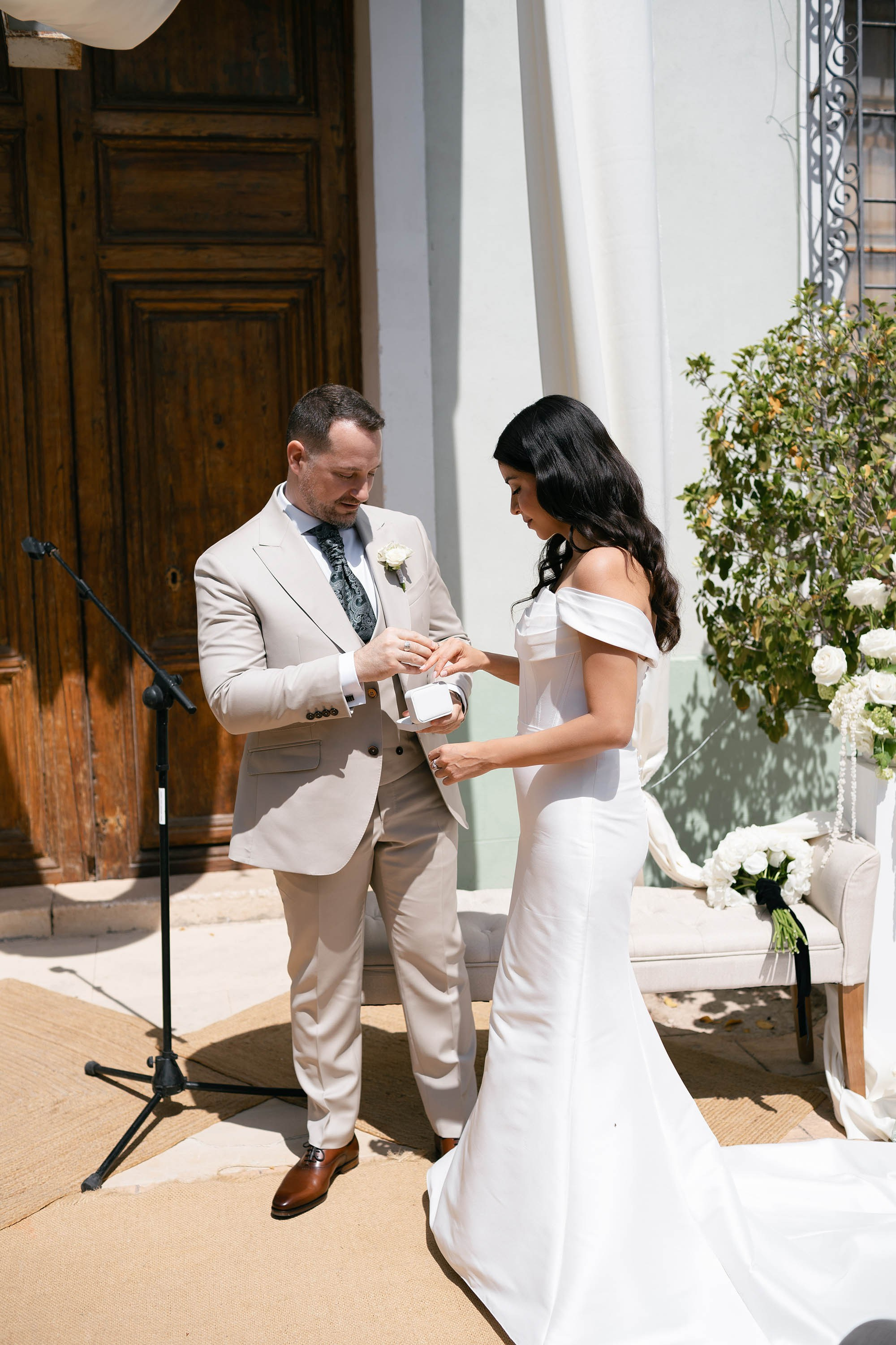 Johanna and Francesco. Destination Wedding Photographers based in Spain