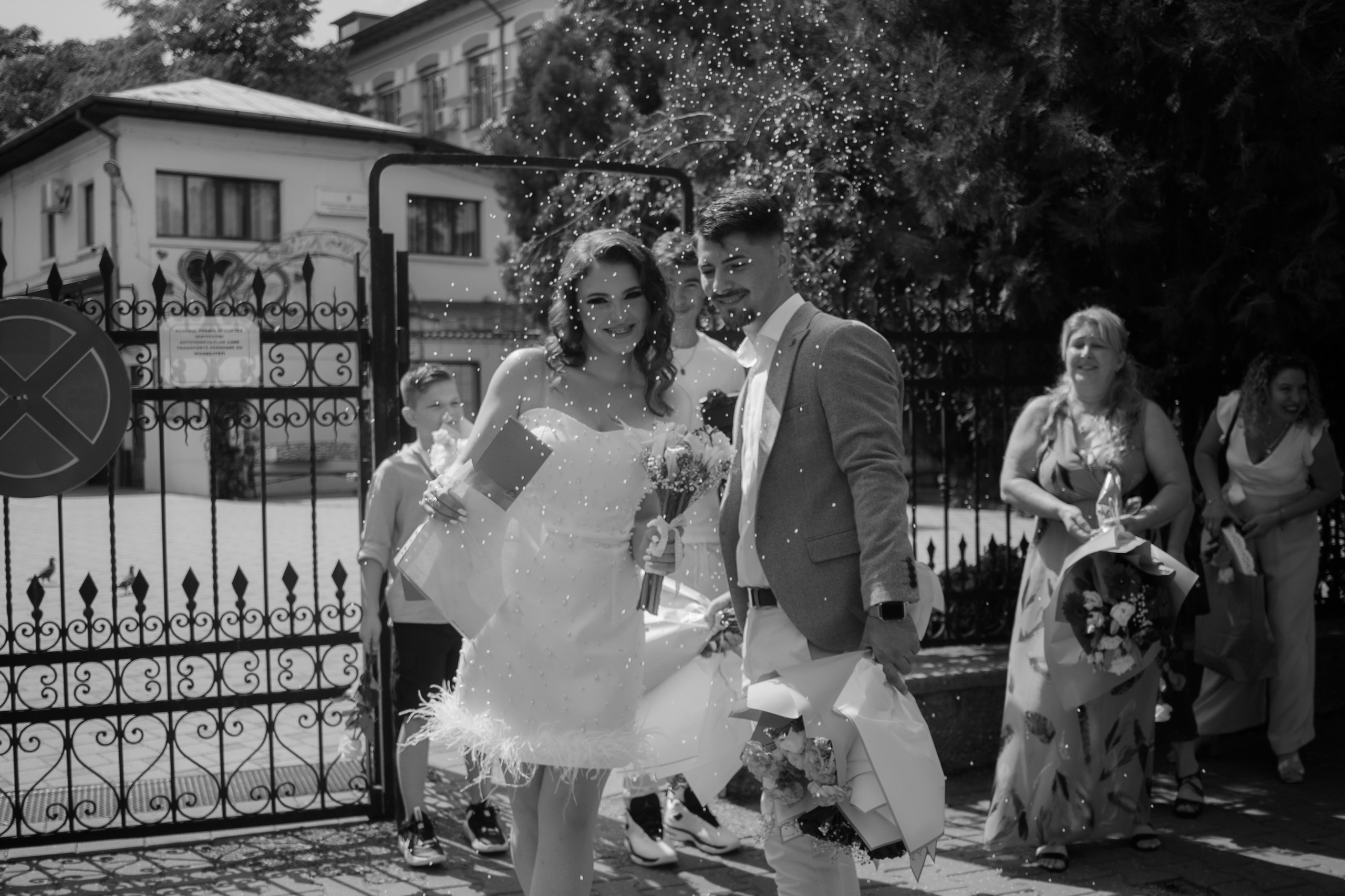 Ana & Mihai. Fotograf si videograf — evenimente si studio