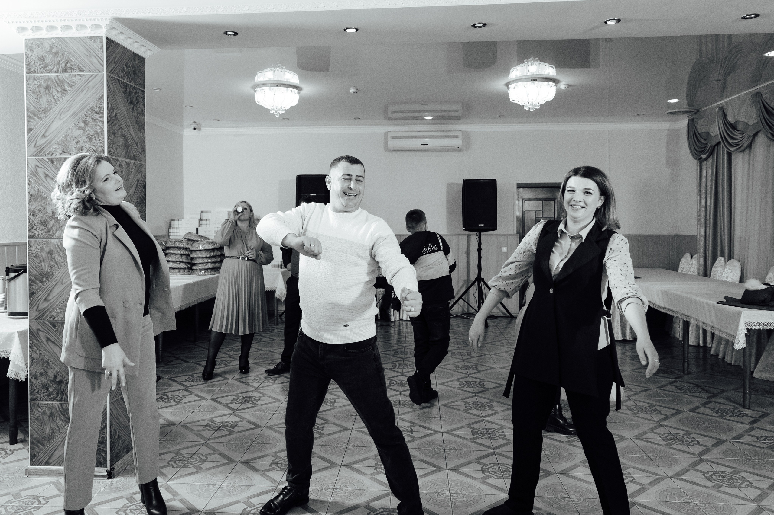 Cumetrie. Свадебный Фотограф, Детский и семейый Фотограф Молдова