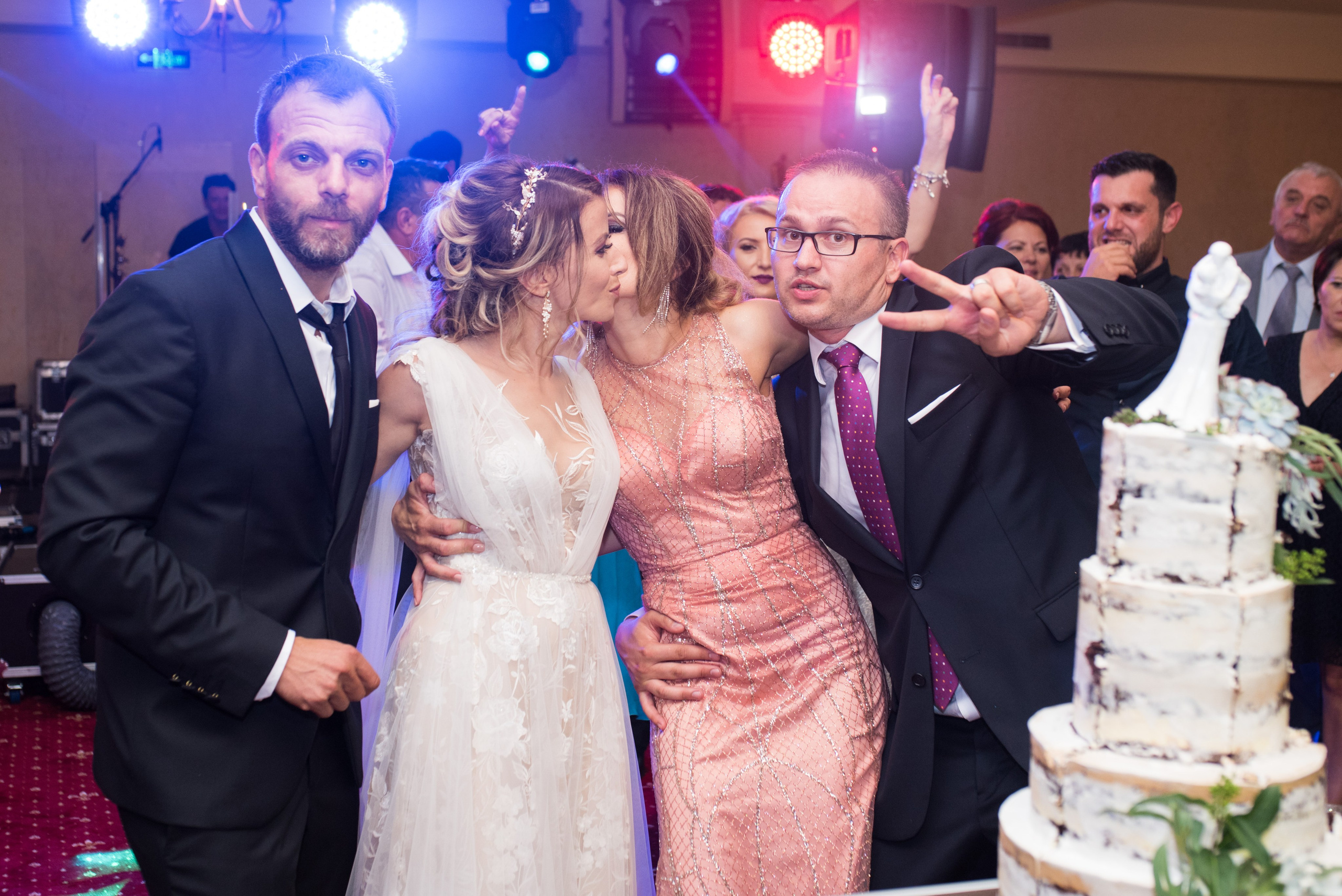 Ioana & Eugen. Acasă