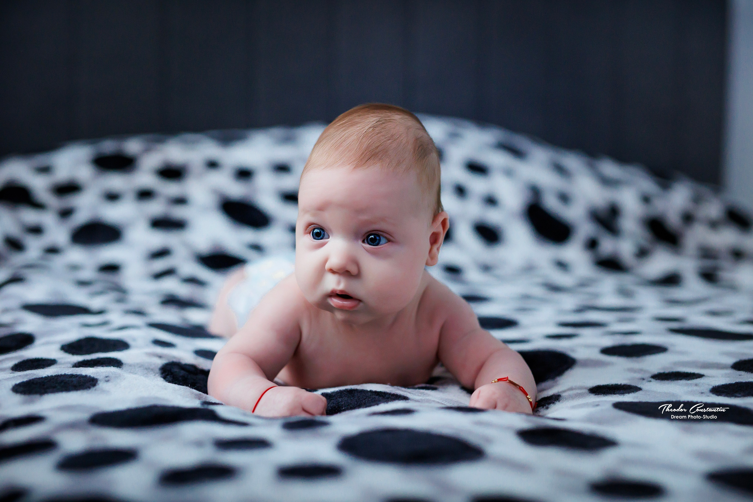 Botez. Dream Studio Galați – ședințe foto profesionale pentru familie, portrete și evenimente