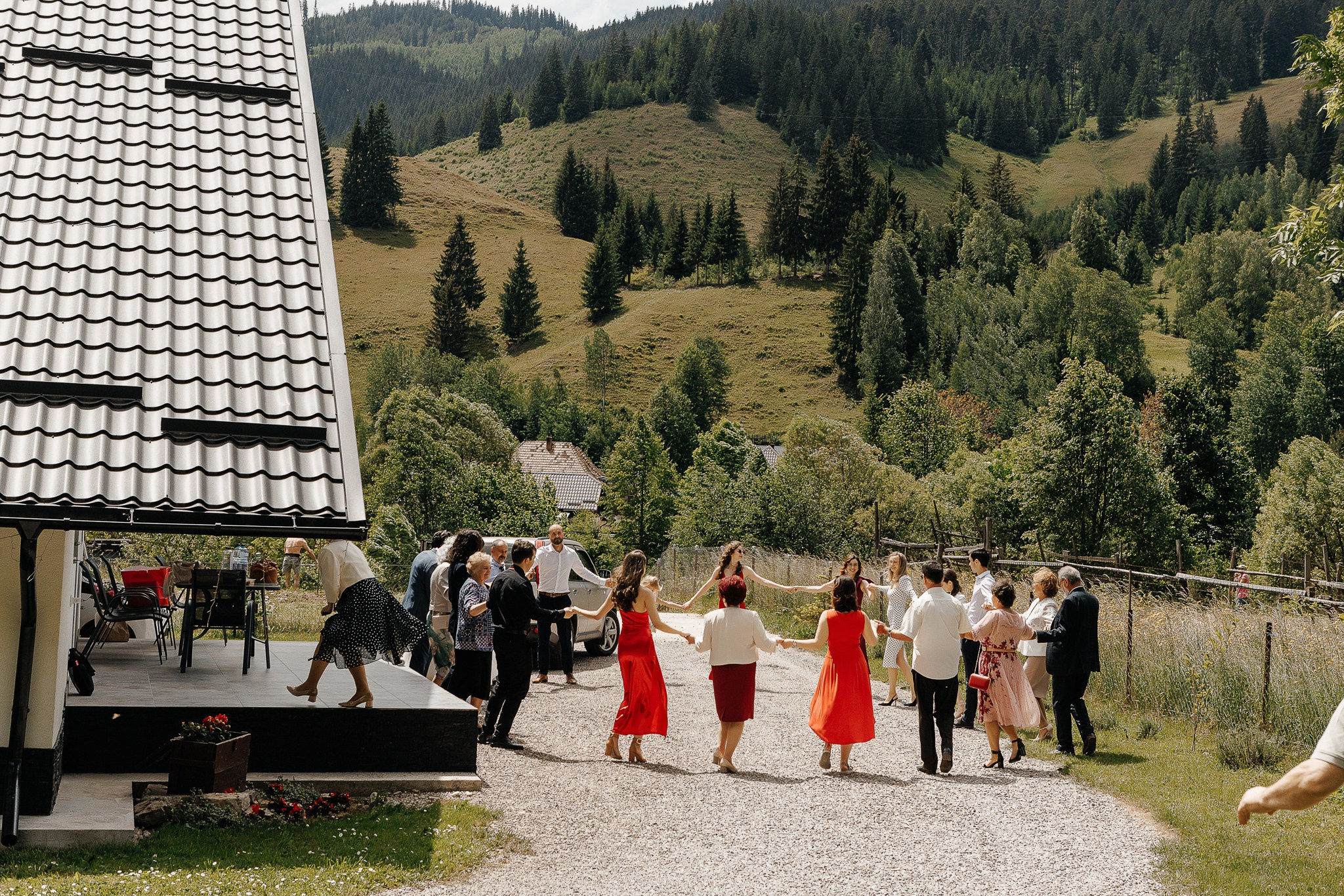 Radu si Diana. Wedding photographer and videographer