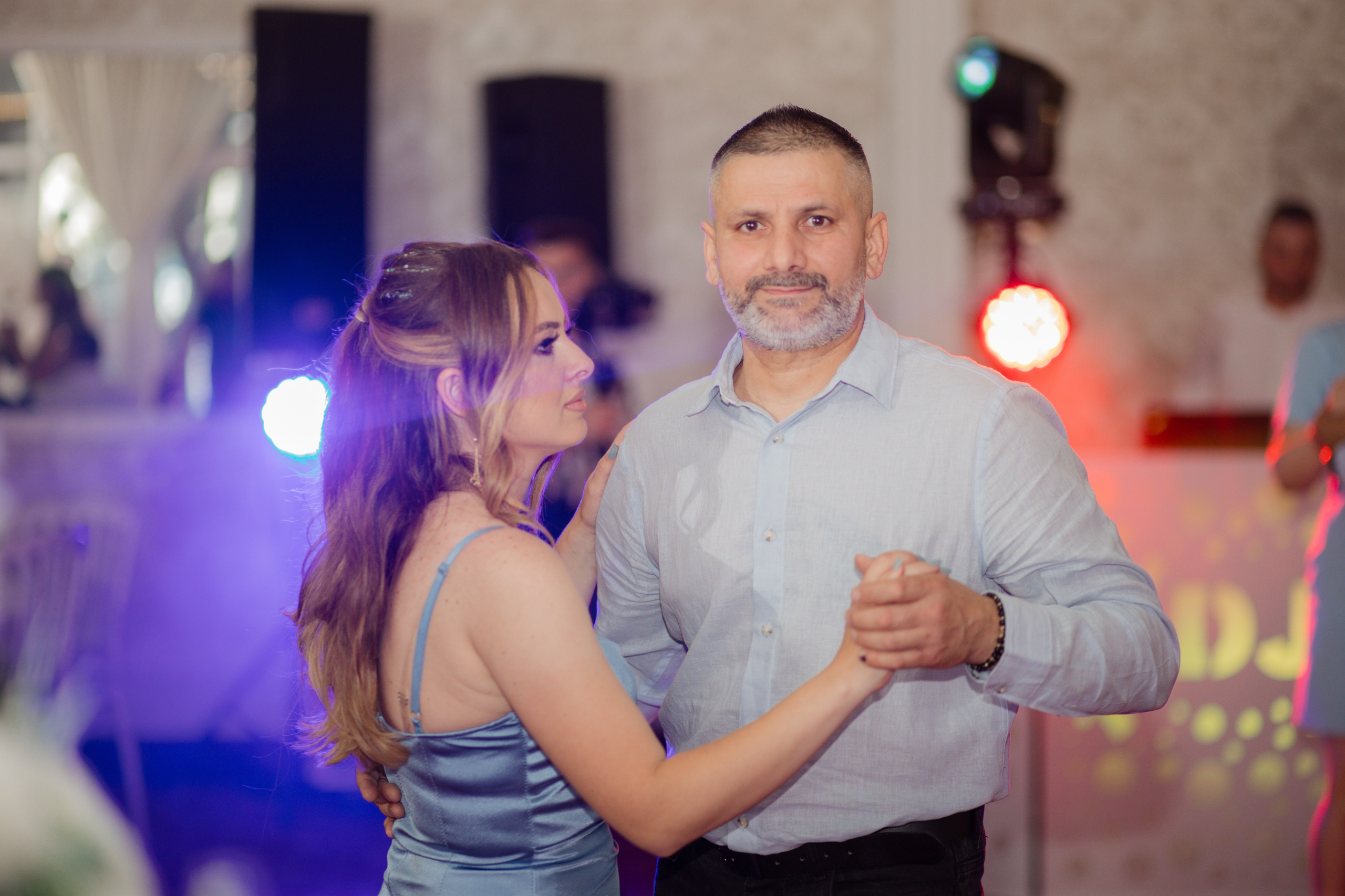 Alexandru-Ioan. Fotograf si videograf — evenimente si studio