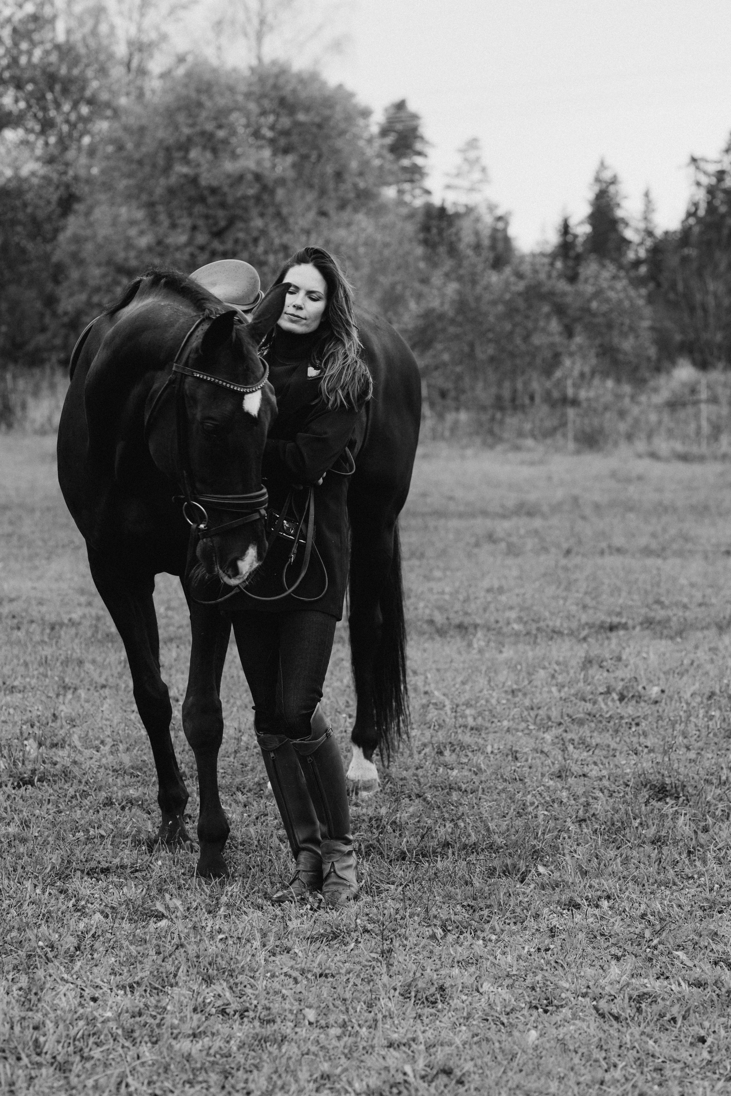 Susanna Hyypiä. Wedding and portrait photographer in Helsinki Vickan O