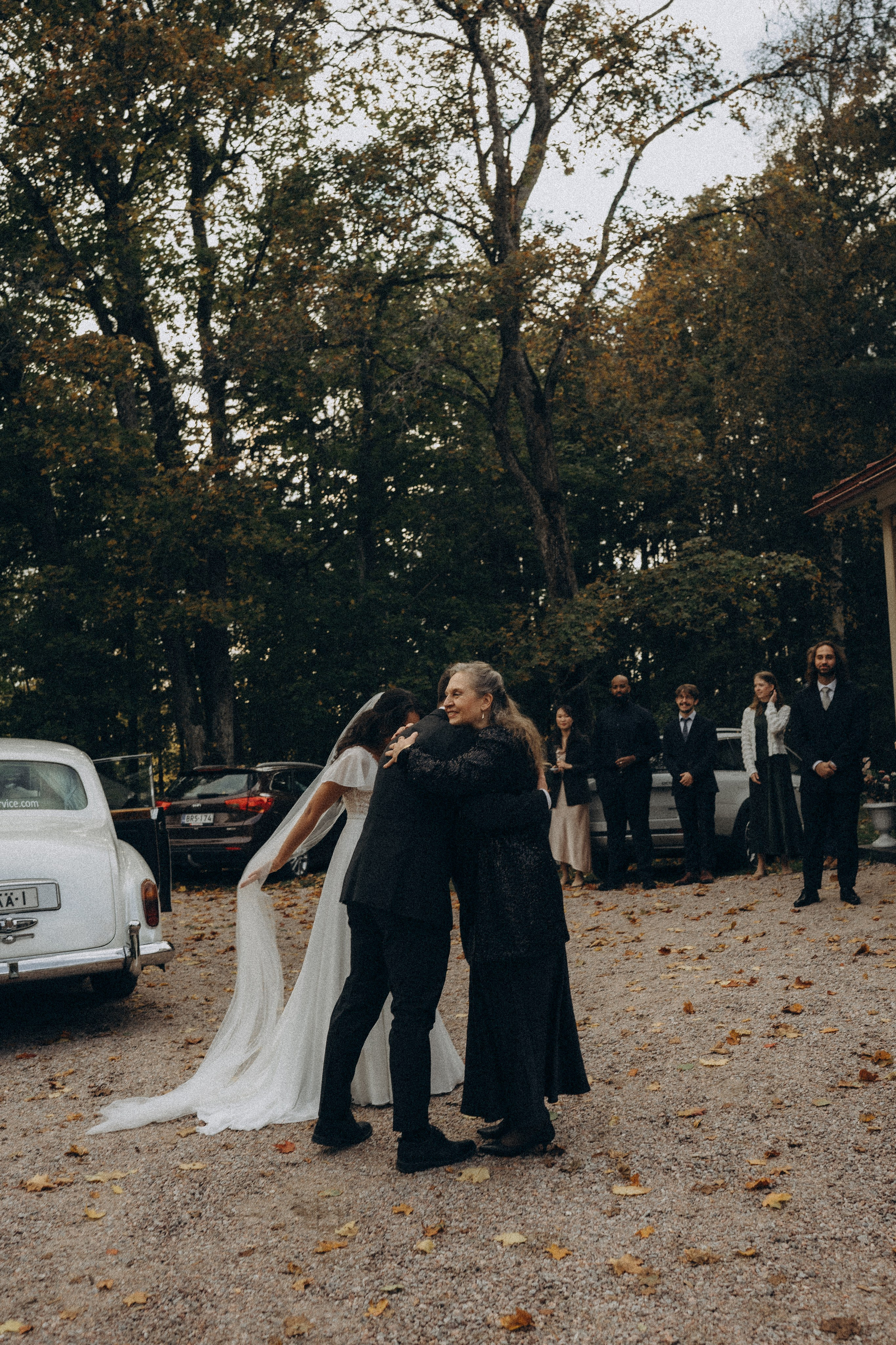 W&S. Wedding and portrait photographer in Helsinki Vickan O