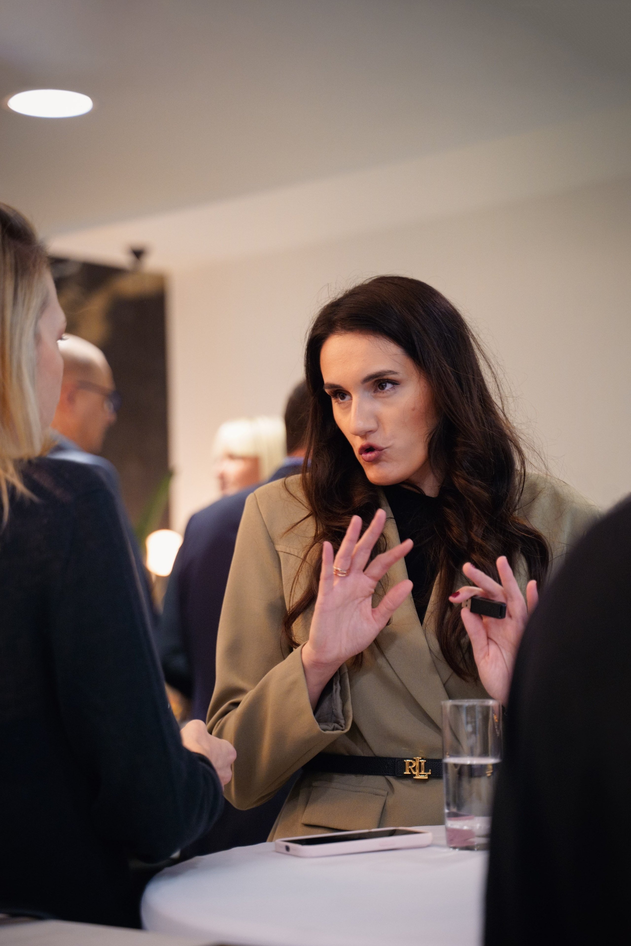 Regena. Жуков Студио