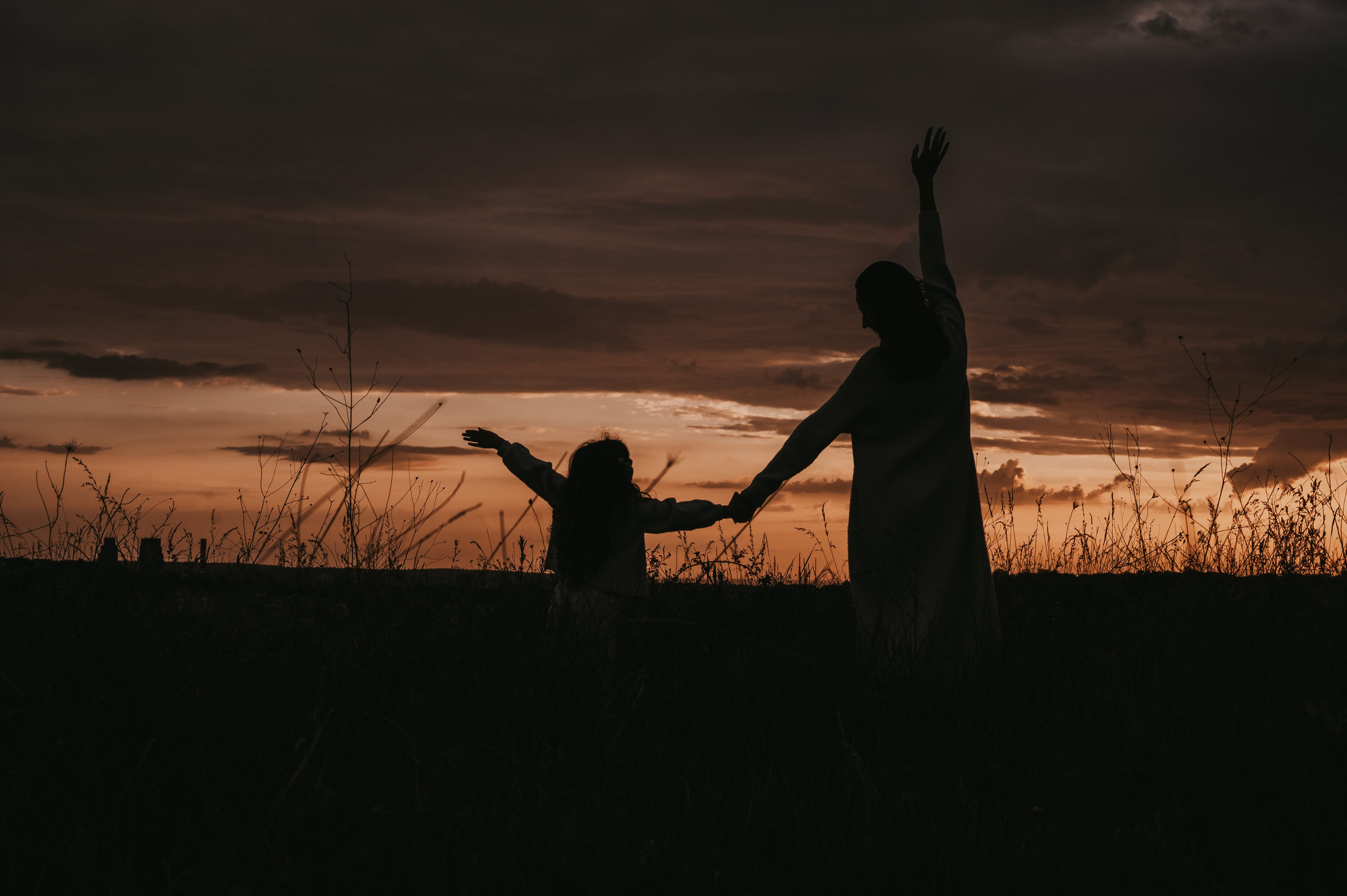 Bojana i Srna / mammy and me photosession. Deciji i porodicni fotograf u Beogradu Oksana Skendzic