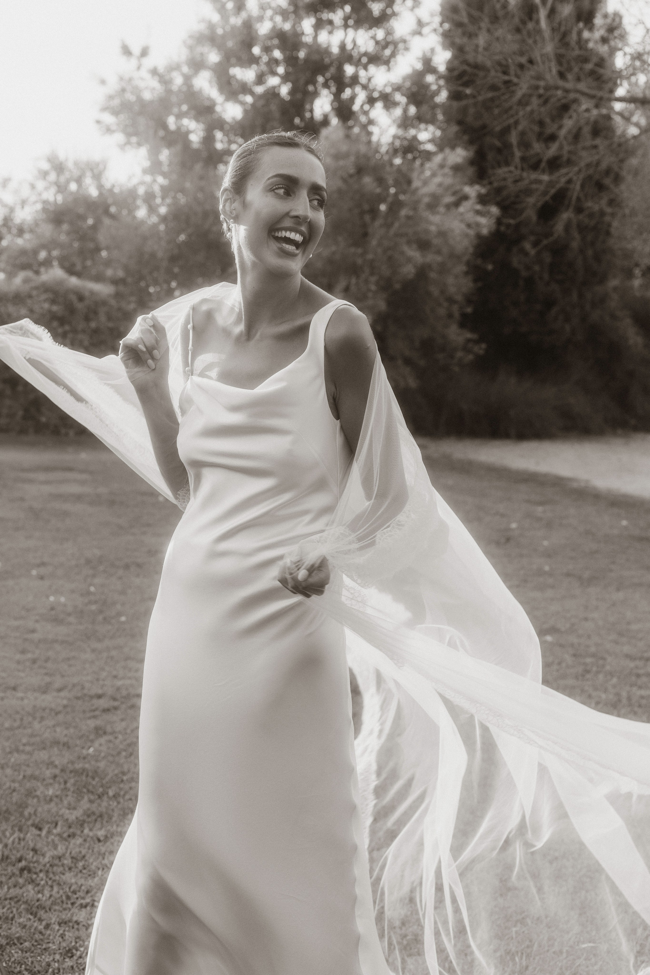 Lauren & Jamie. Hotel Castell d’Emporda. Paola wedding photographer / videographer in Barcelona