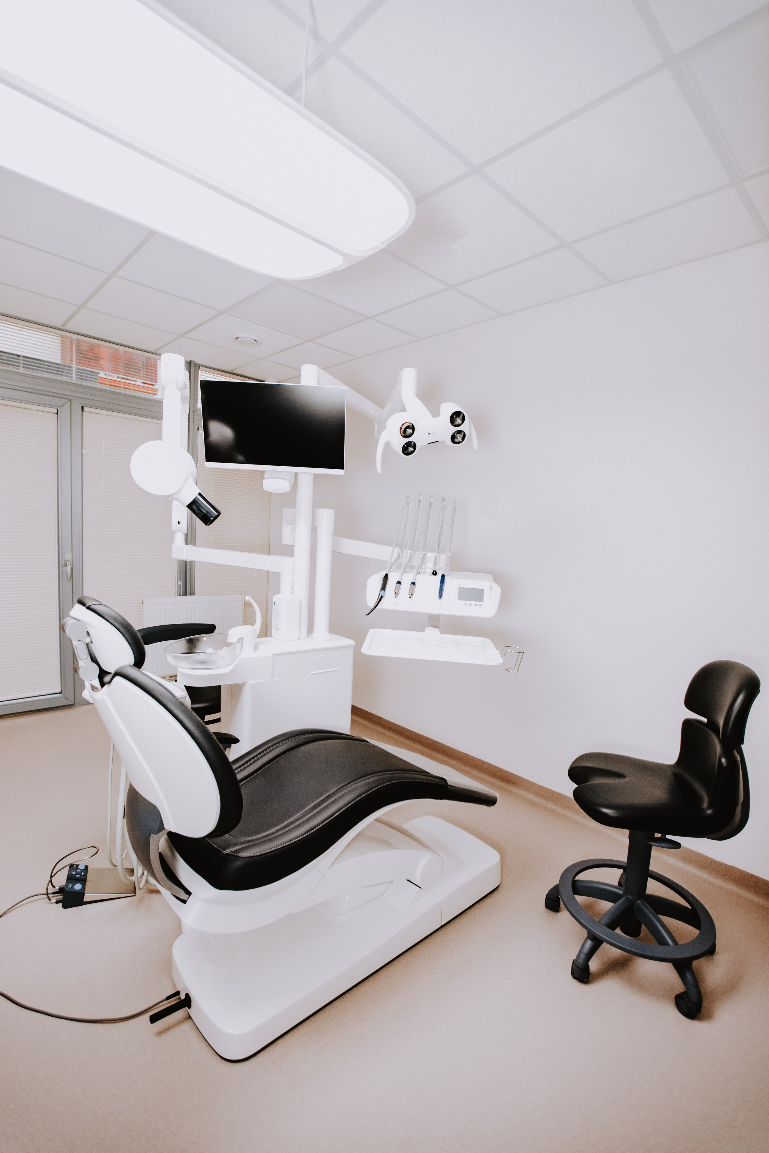 EDClinic dentistry in Prague. ANNA-MARIA PHOTO CONTENT CREATOR — фотограф, естет, художник і візуальний експерт Instagram у Празі