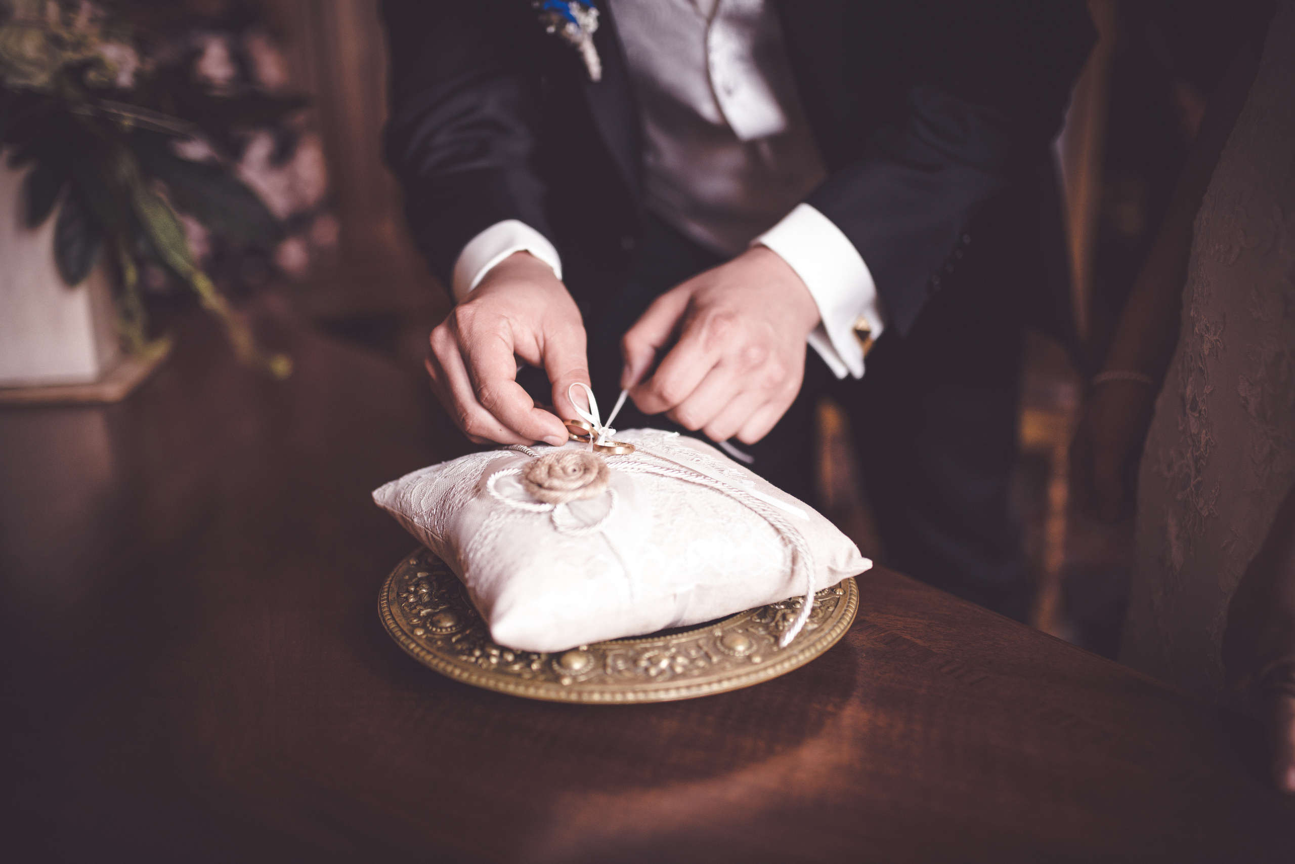 Ich bin Max, Designer, Art & Hochzeitsfotograf aus Germaringen